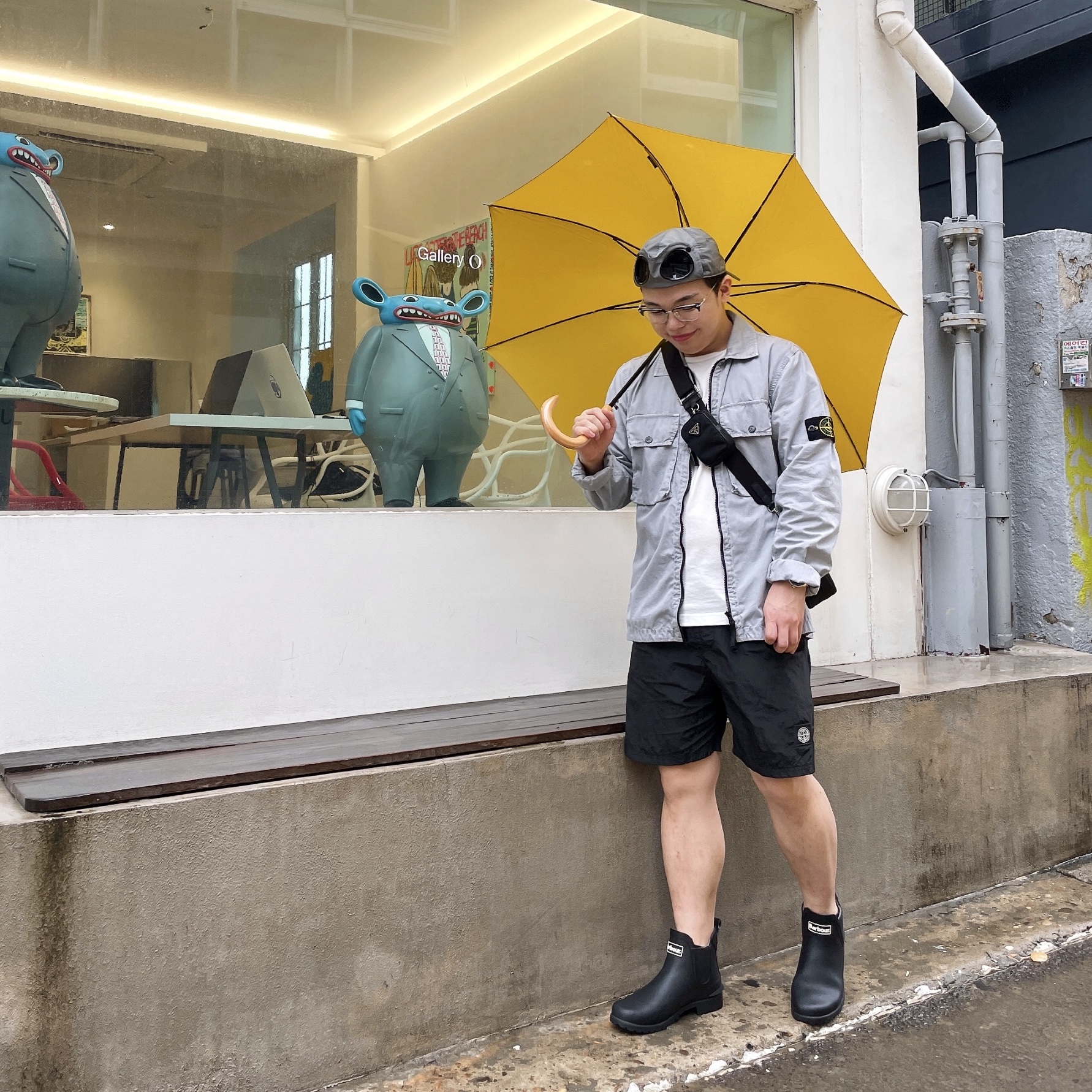 C.P. Company Gabardine Goggle Cap Black - 22SS, Stone Island B0943 Nylon Metal Swimming Trunk Black - 21FW 착용 스타일 - 1