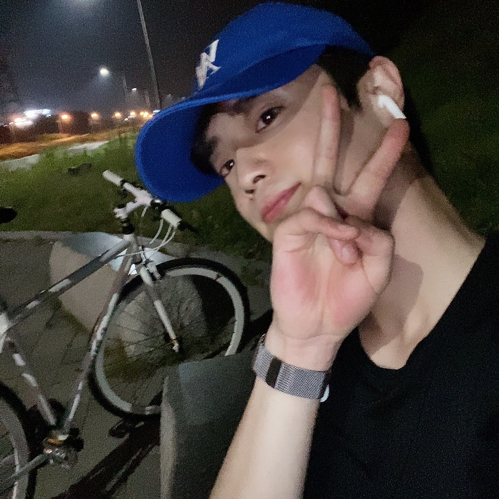 KREAM 프로필 이미지