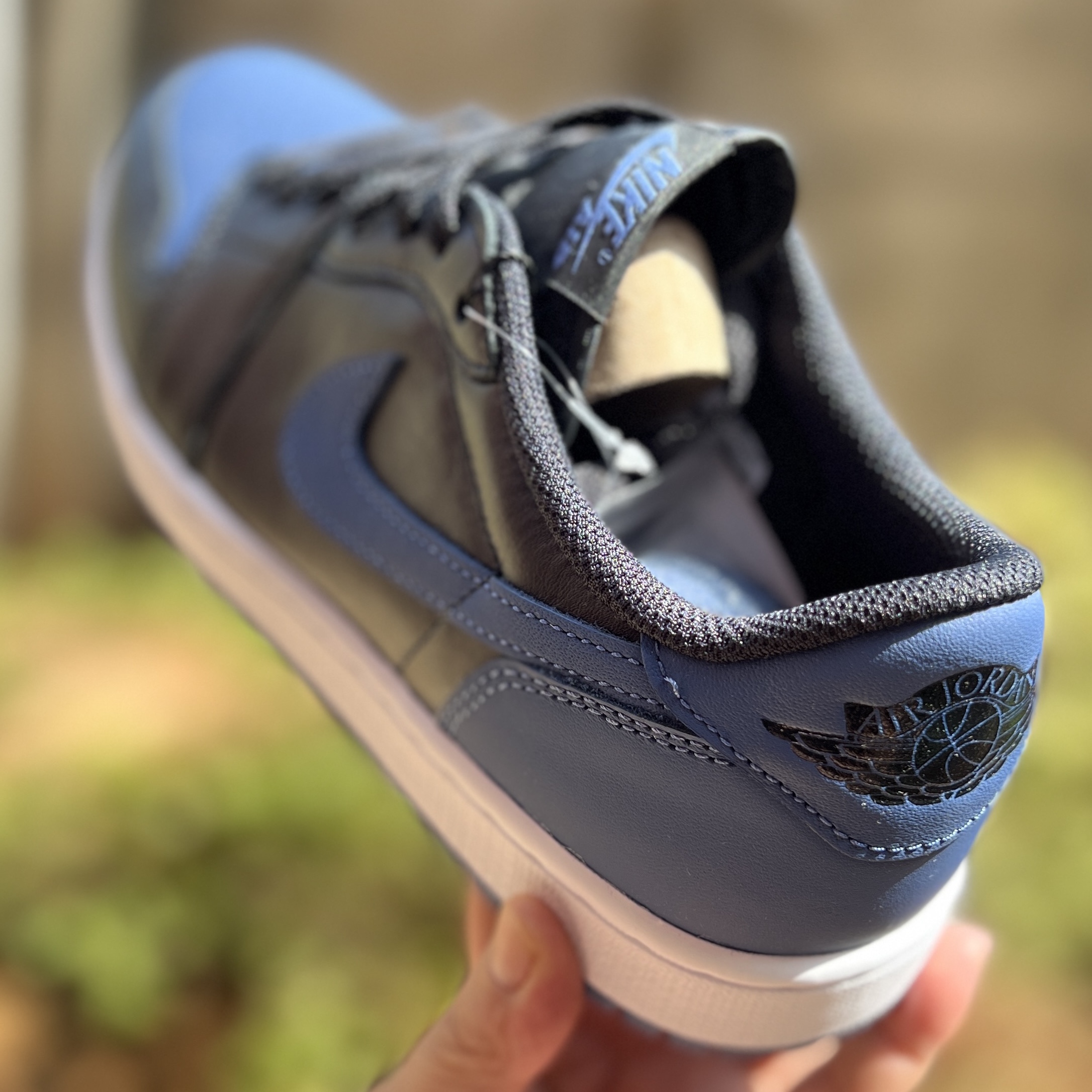 Jordan 1 Retro Low OG Mystic Navy 착용 스타일 - 2