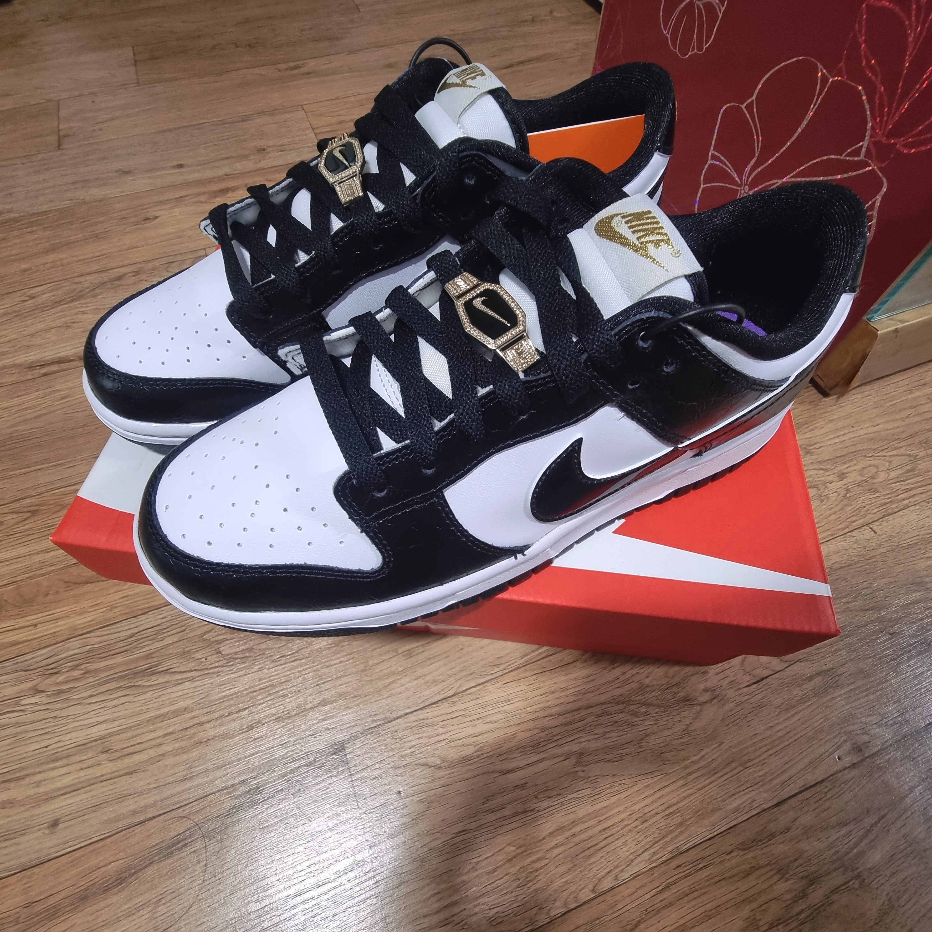 Nike Dunk Low Retro SE Black 착용 스타일 - 1
