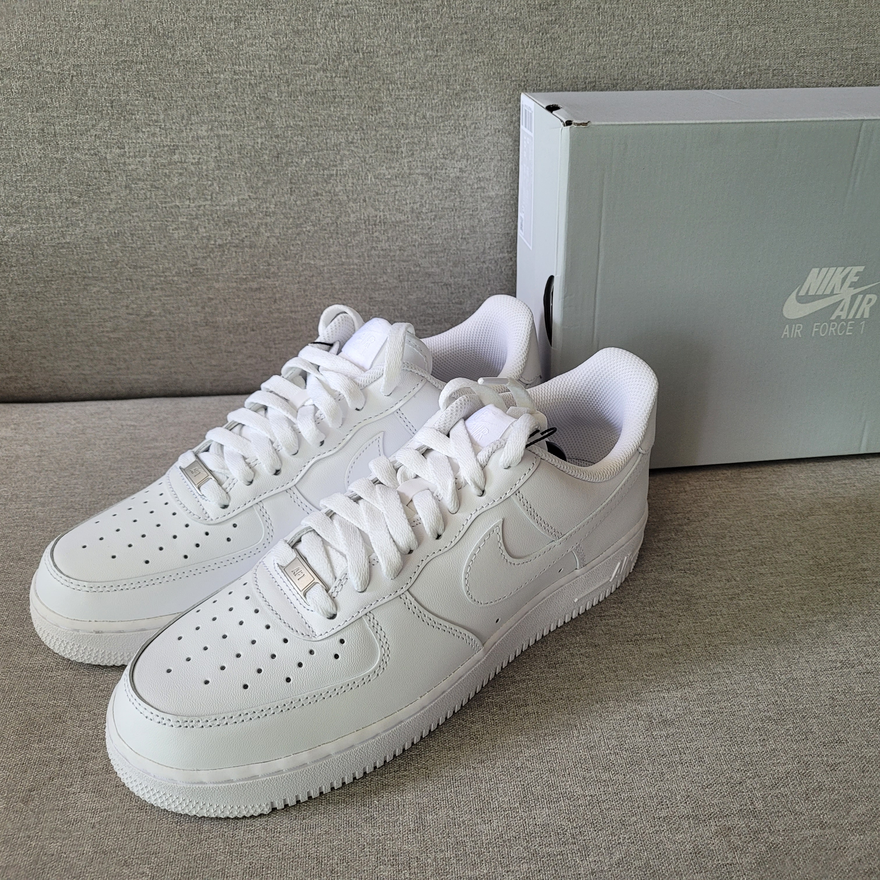 Nike Air Force 1 '07 Low White 착용 스타일
