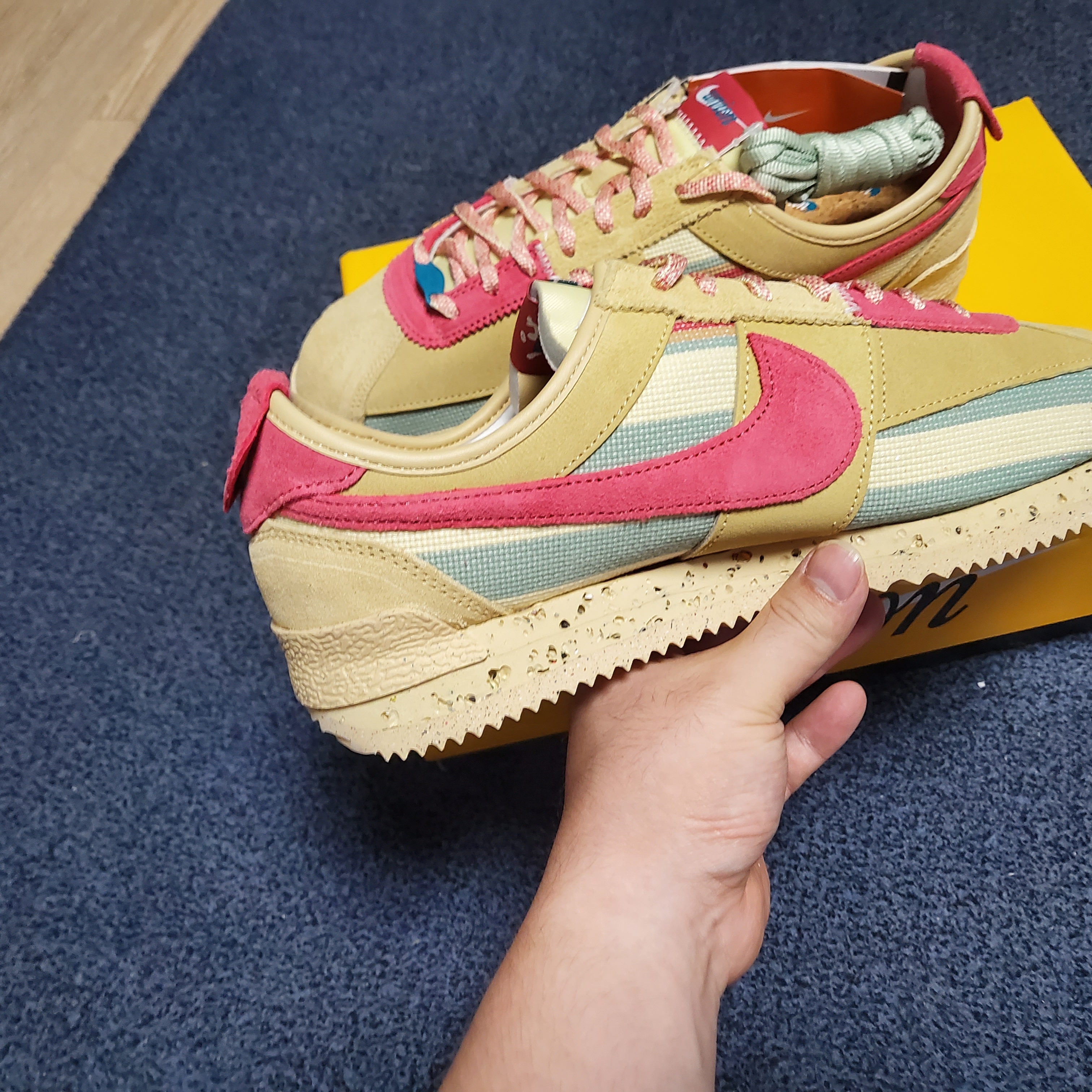 Nike x Union Cortez SP Sesame 착용 스타일 - 2