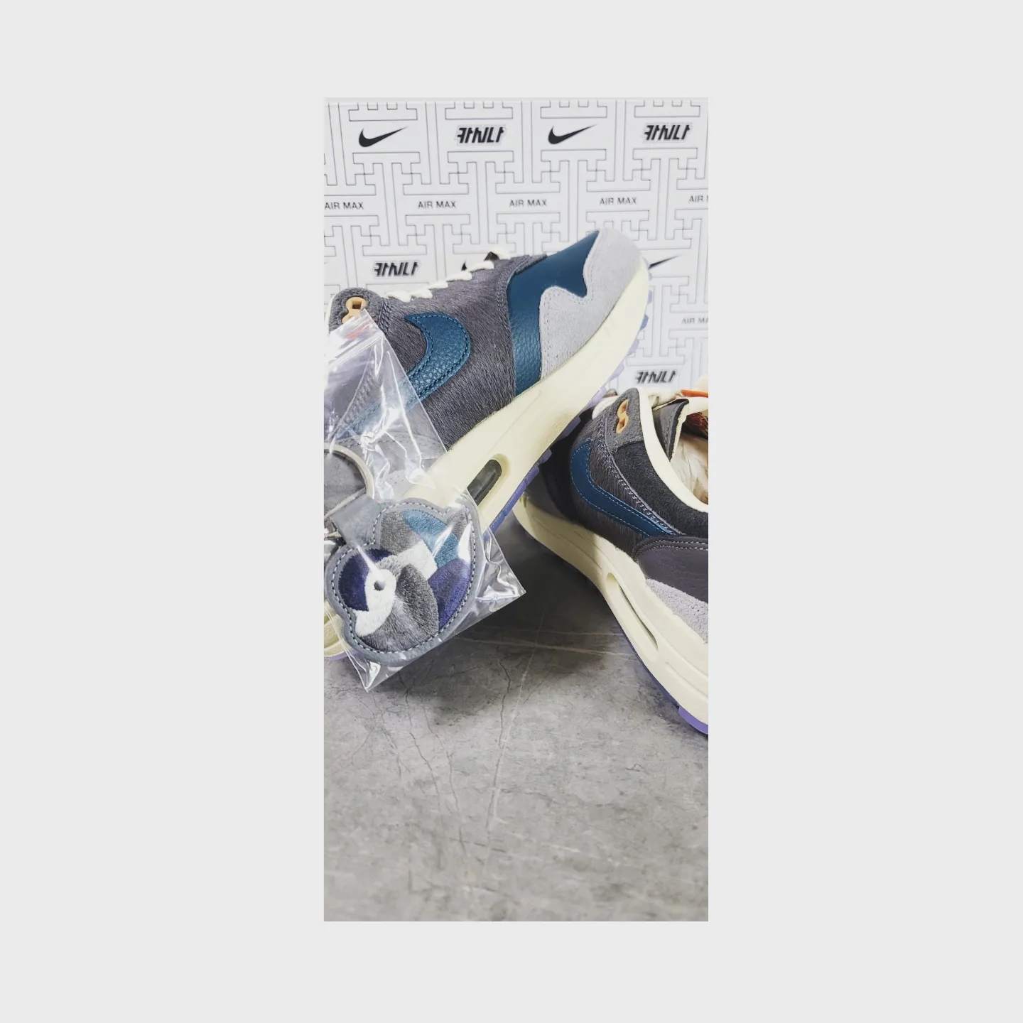 Nike x Kasina Air Max 1 SP Won-Ang Particle Grey 착용 스타일