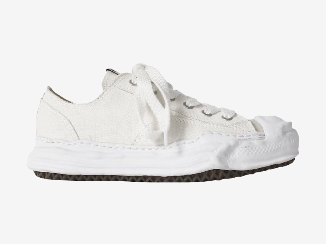 Maison Mihara Yasuhiro Hank OG Sole Canvas Low-top Sneakers White 착용 스타일