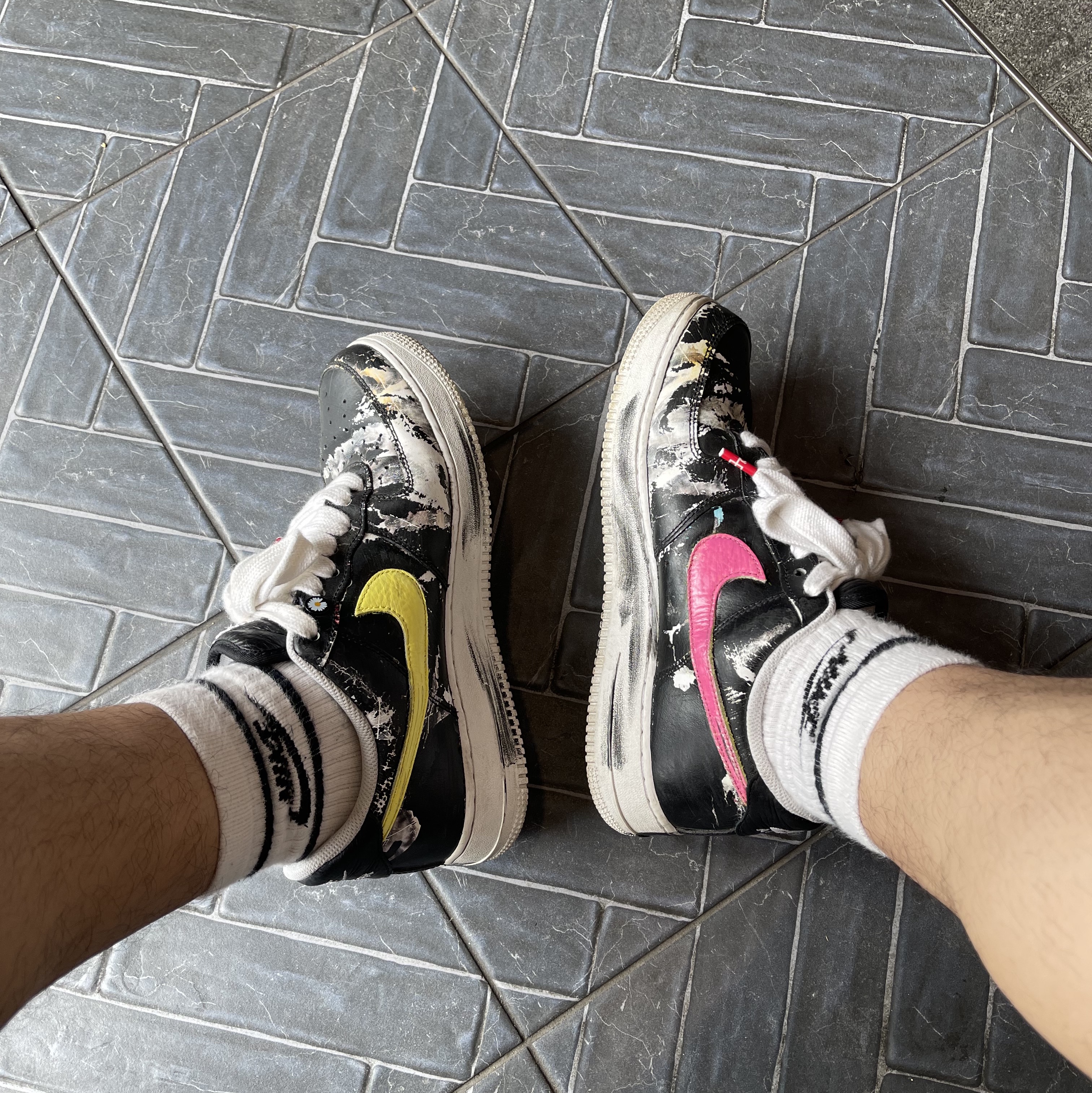 Nike x Peaceminusone Air Force 1 Low Para-Noise 착용 스타일