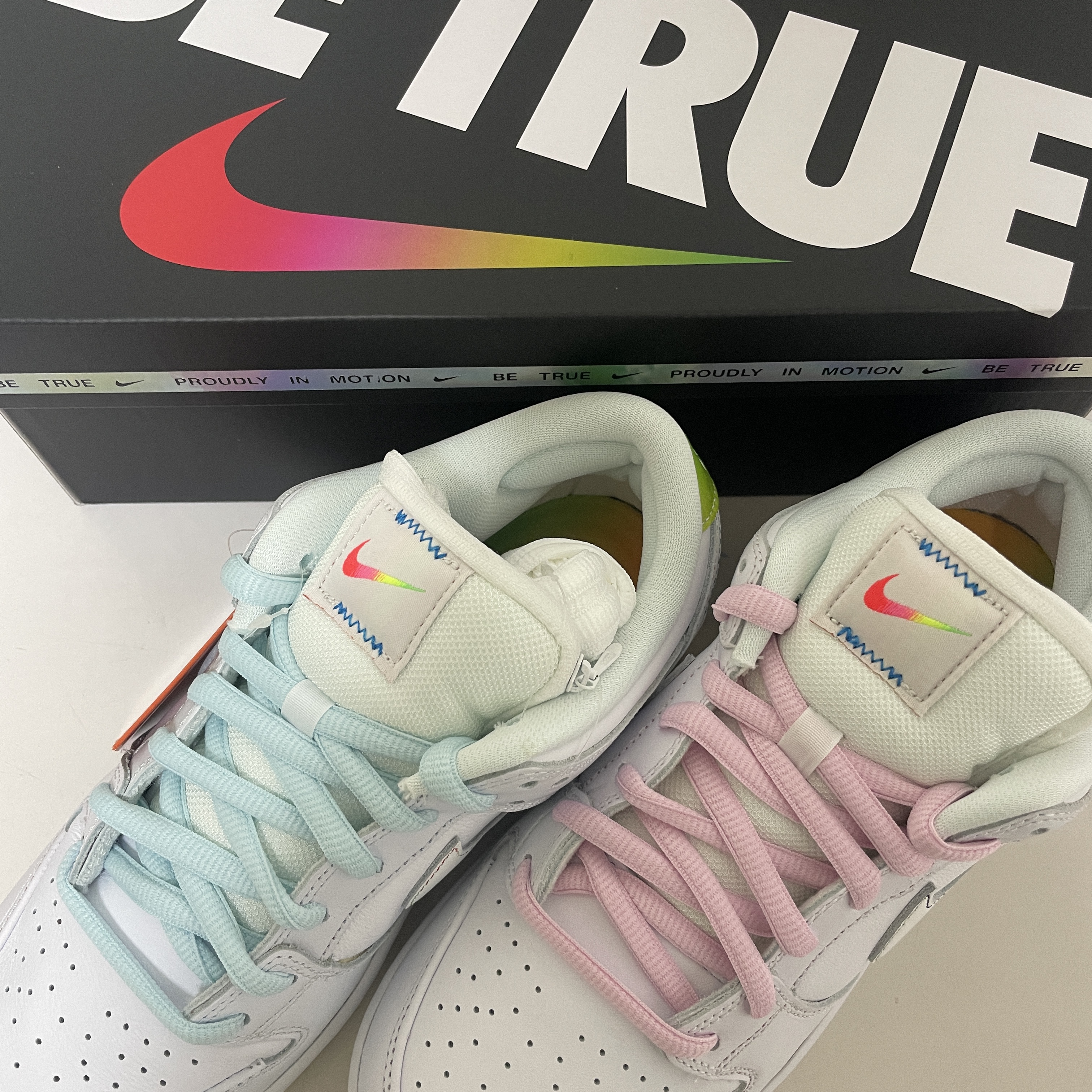 Nike SB Dunk Low Pro Be True 착용 스타일