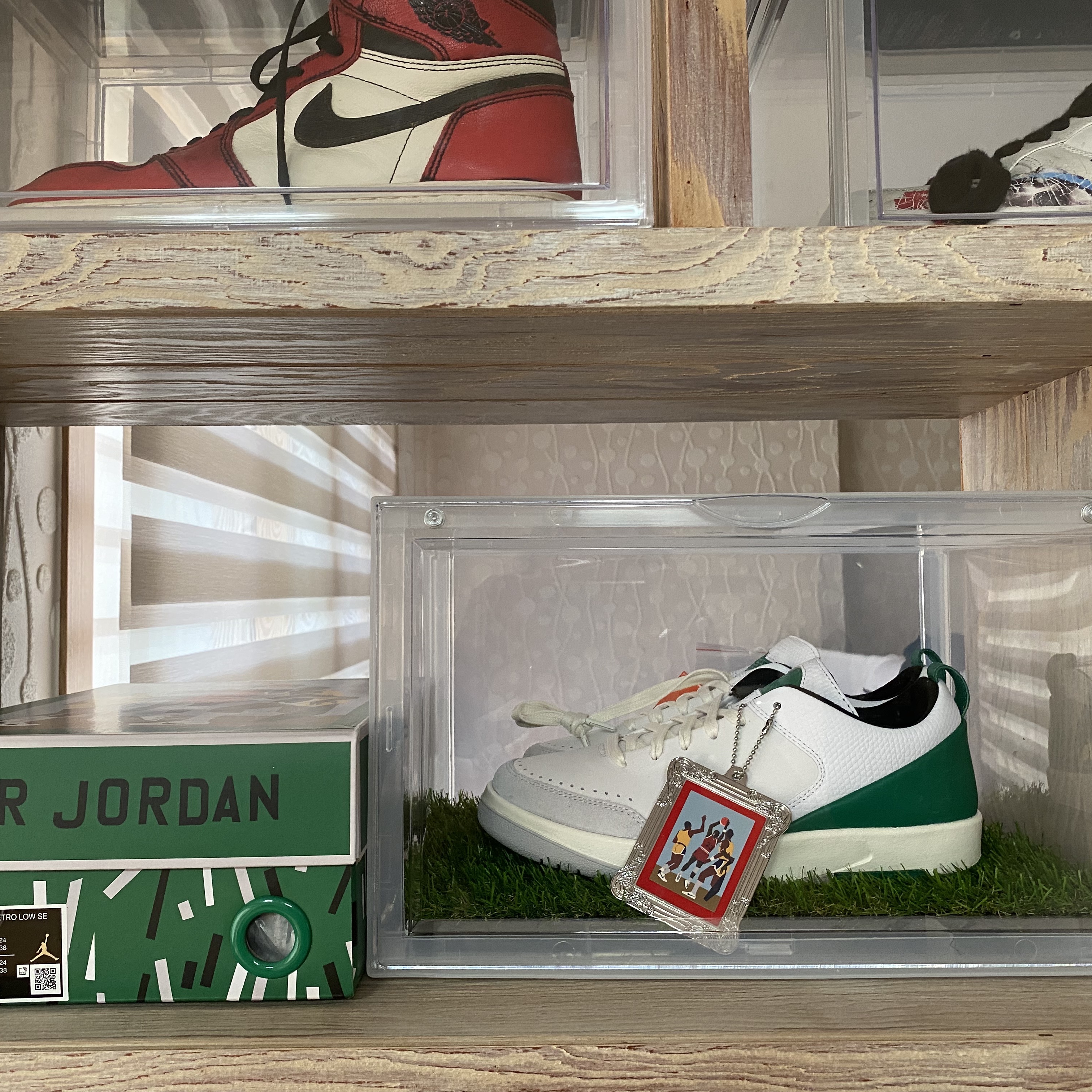 (W) Jordan 2 x Nina Chanel Abney Retro Low SE White and Malachite 착용 스타일 - 5