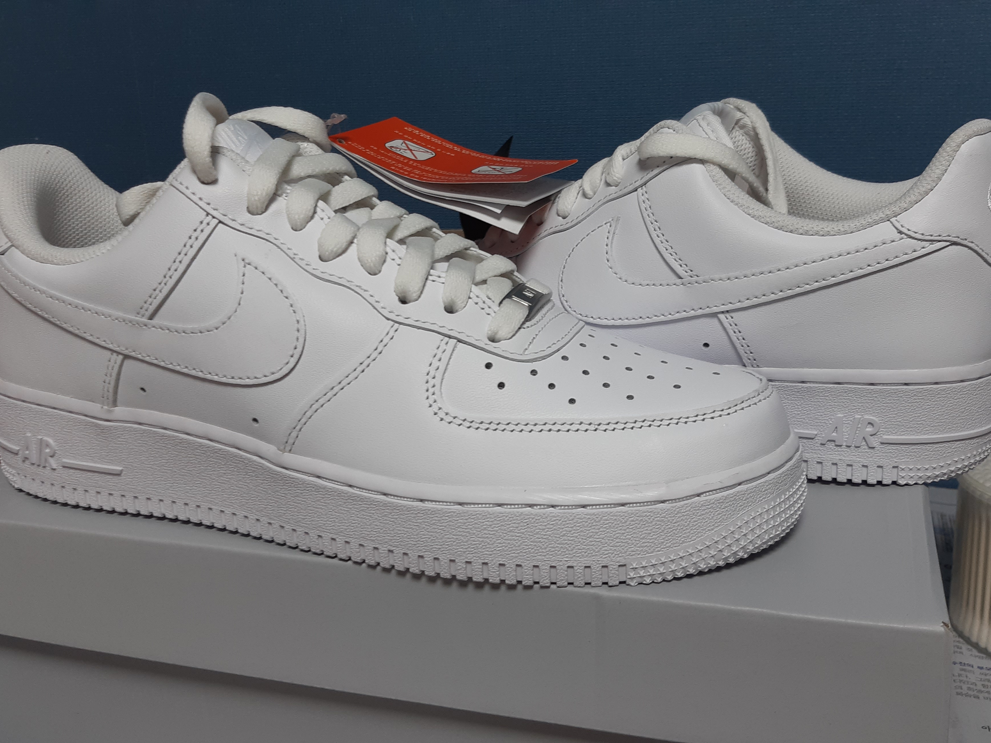 Nike Air Force 1 '07 Low White 착용 스타일 - 4