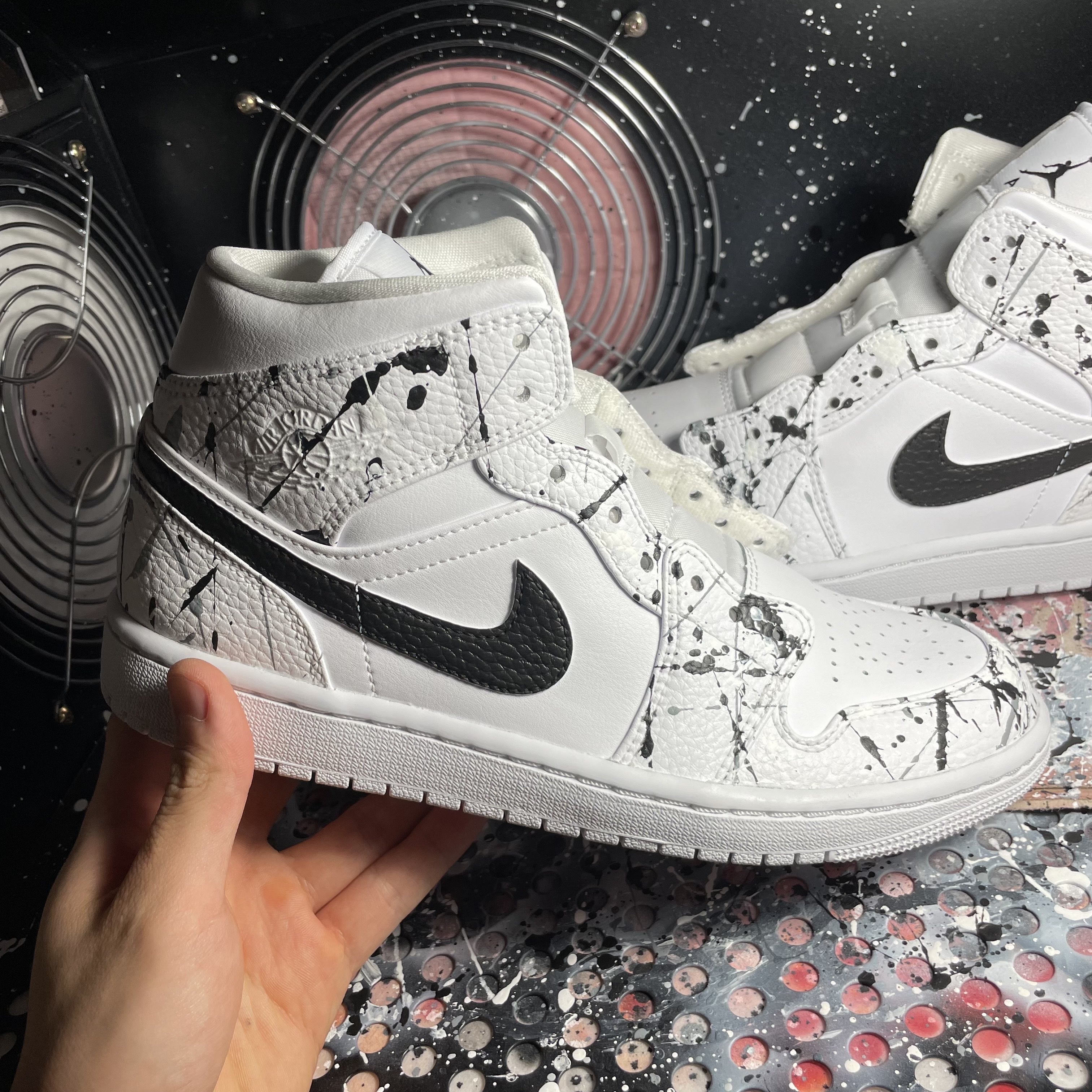 Jordan 1 Mid Triple White, Jordan 1 Mid Sonics 2021 착용 스타일 - 1