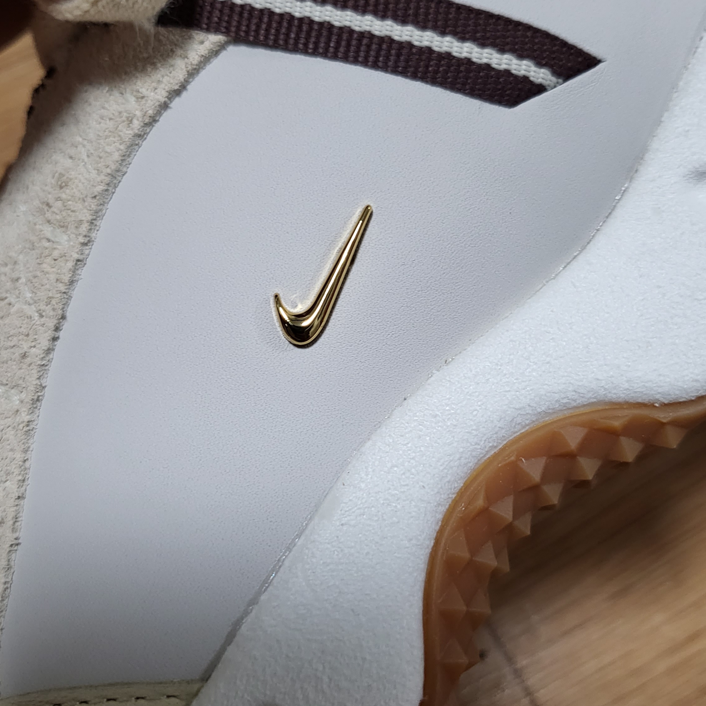 Nike x Jacquemus Air Humara LX Light Bone and Gold 착용 스타일 - 4