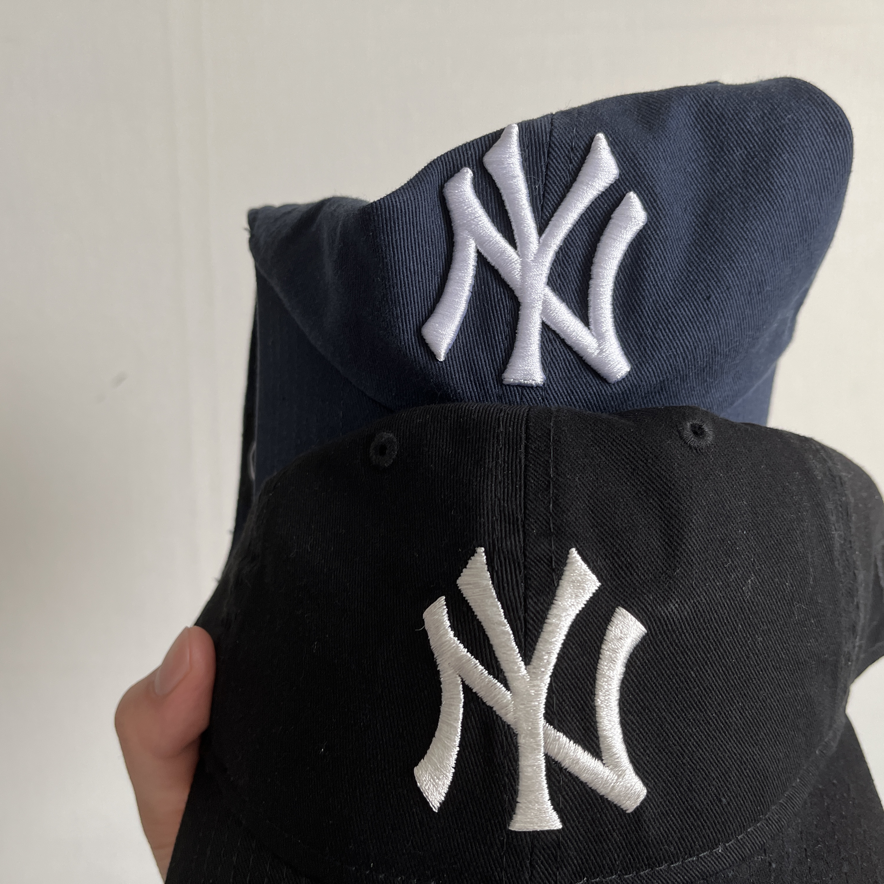 Aime Leon Dore x New Era Yankees Ballpark Hat Black 착용 스타일 - 2