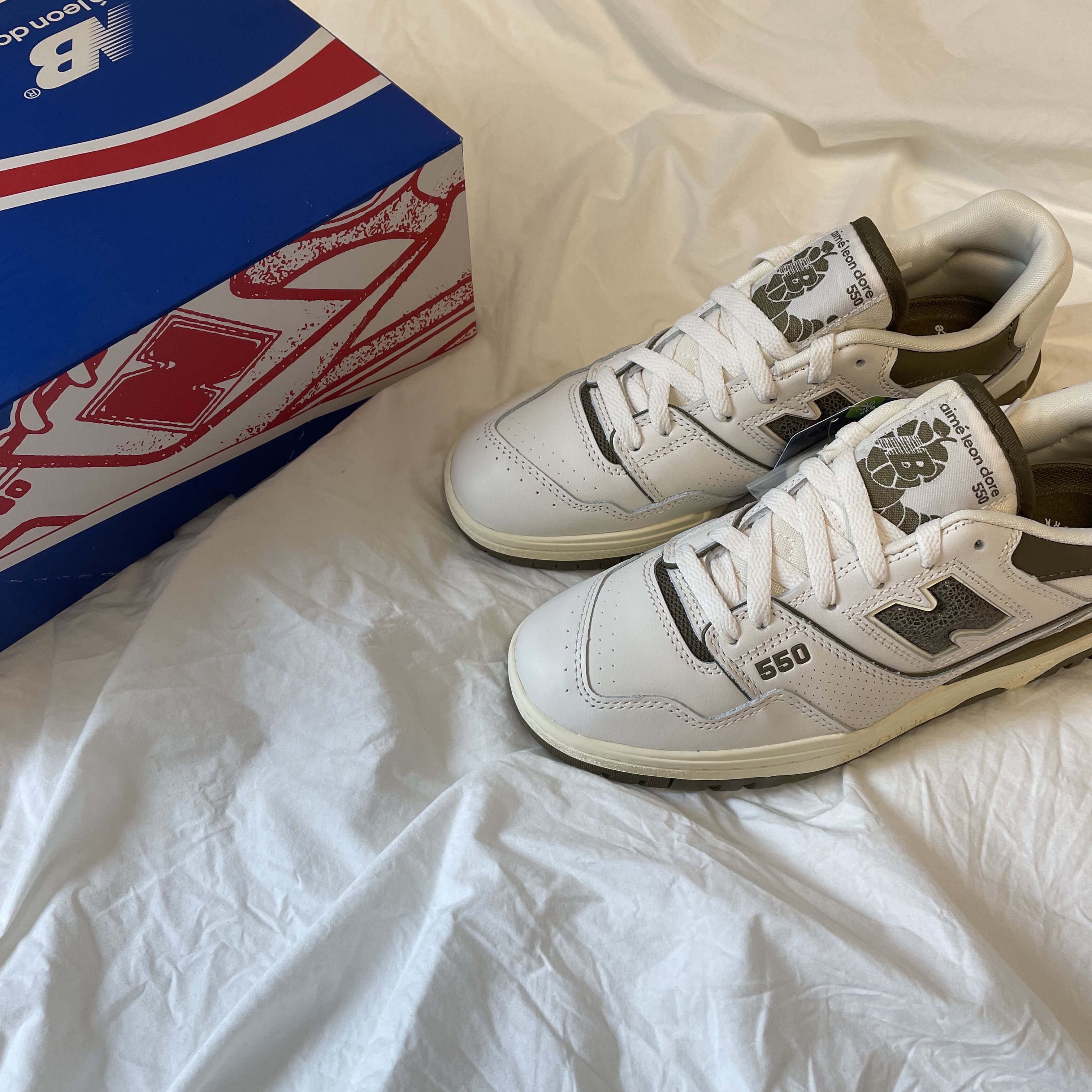 New Balance x Aime Leon Dore 550 Olive 착용 스타일