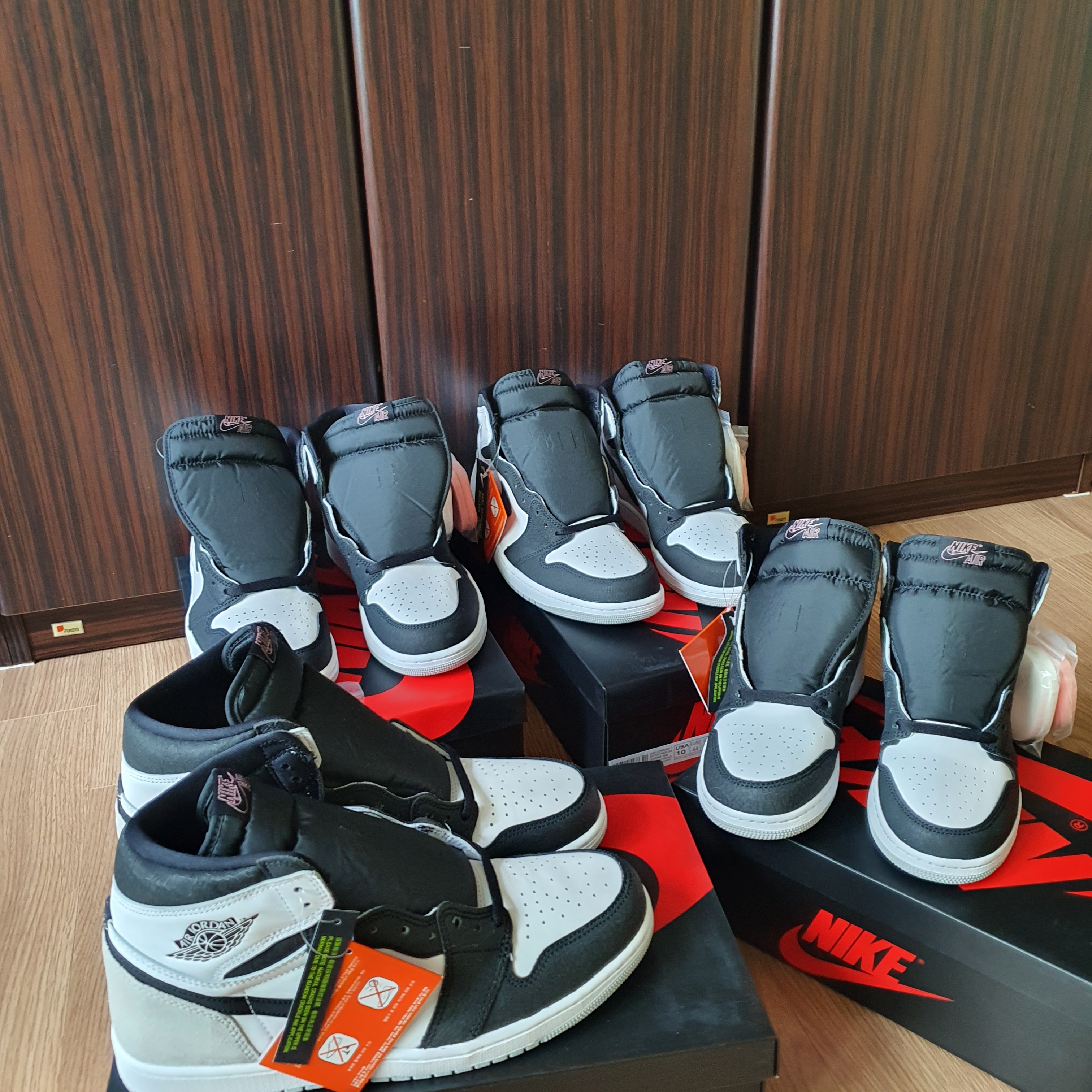 Jordan 1 Retro High OG Bleached Coral 착용 스타일