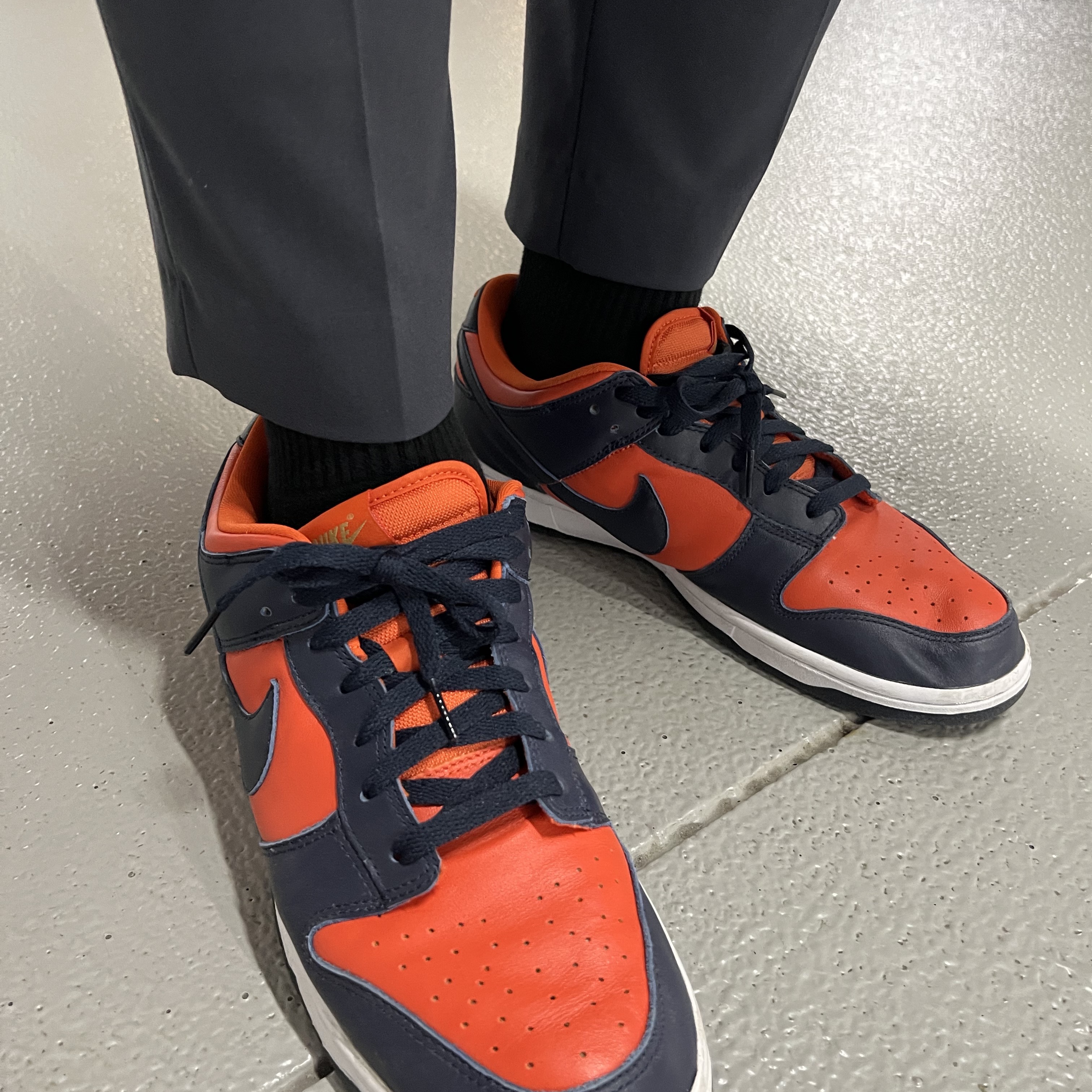 Nike Dunk Low Retro Championship Court Purple, Nike Dunk Low Retro Championship Grey 착용 스타일 - 3