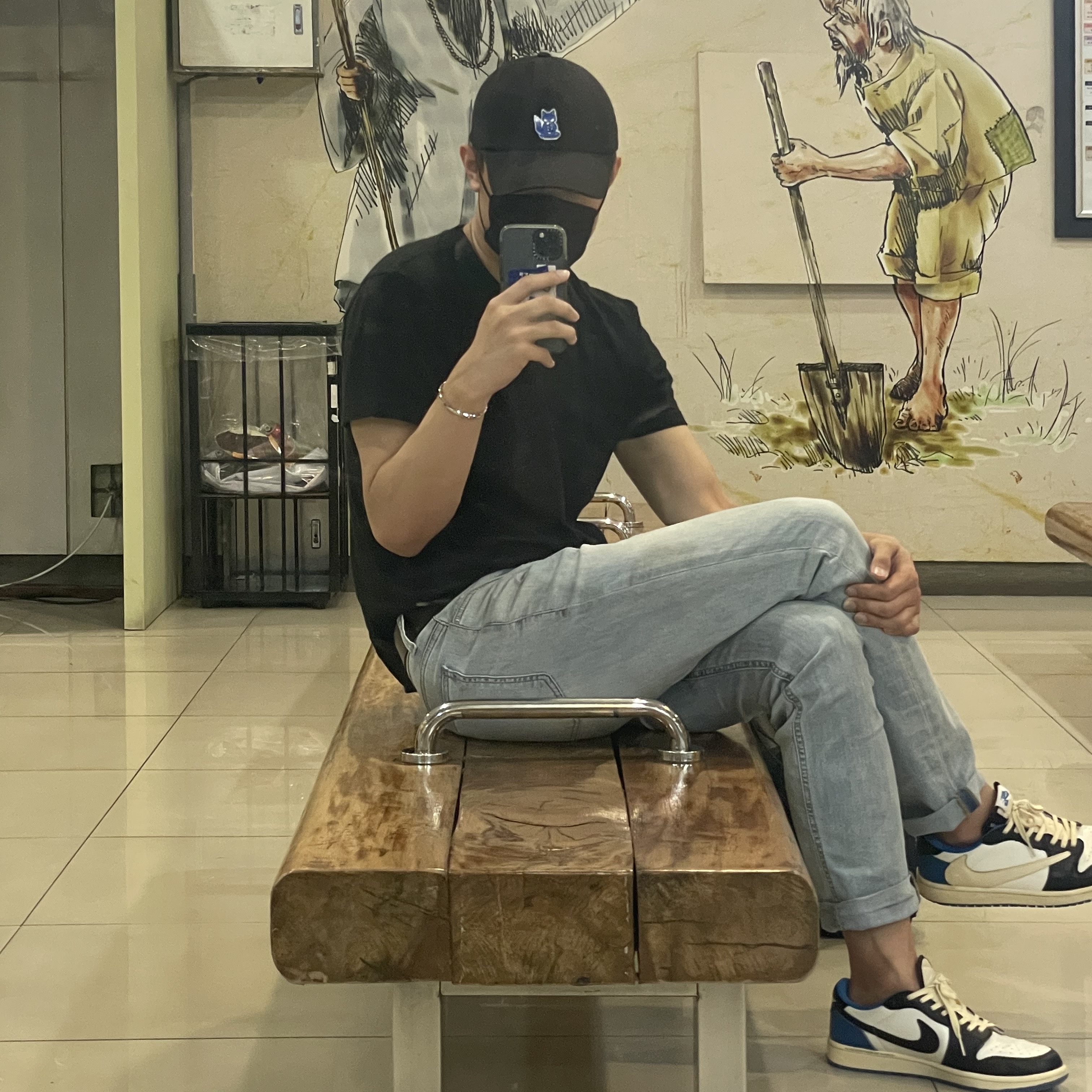 Casetify x Ader Error Sketch Impact iPhone Case, Maison Kitsune x Ader Error Meditation Fox Cap Black 착용 스타일