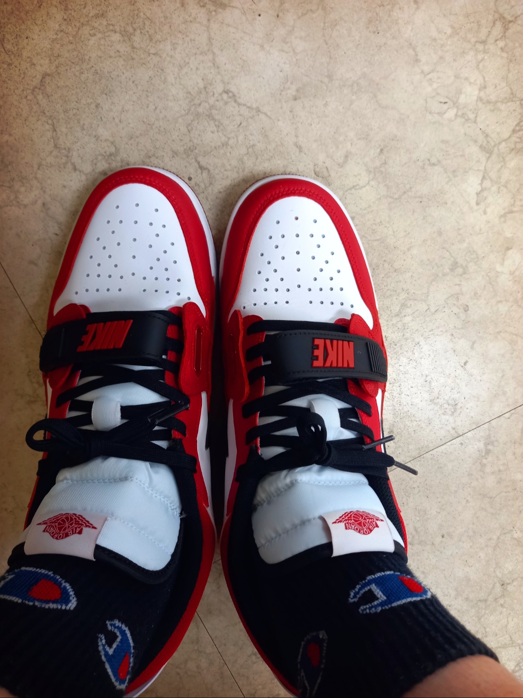 Jordan Legacy 312 Low Chicago 2022 착용 스타일 - 1