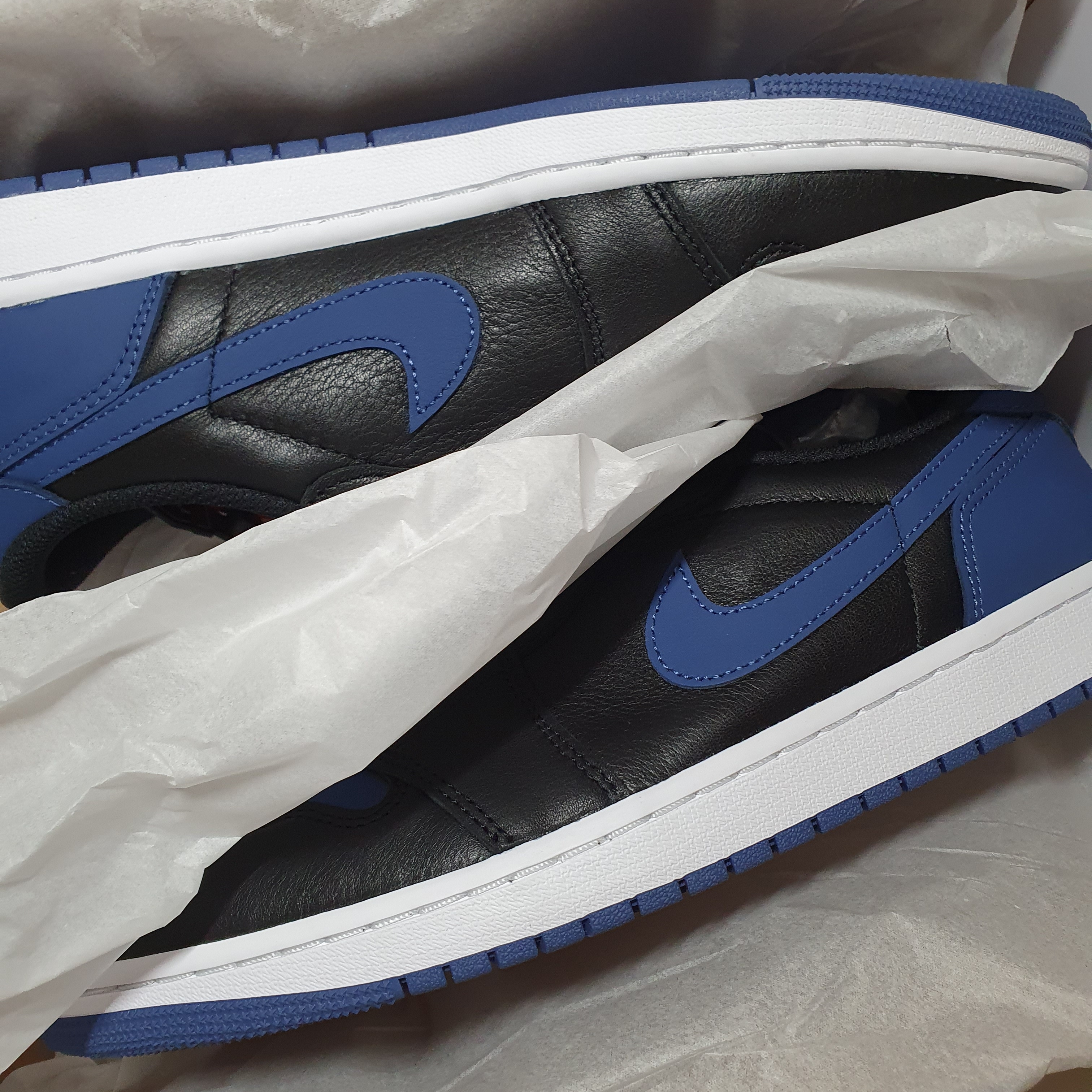 Jordan 1 Retro Low OG Mystic Navy 착용 스타일