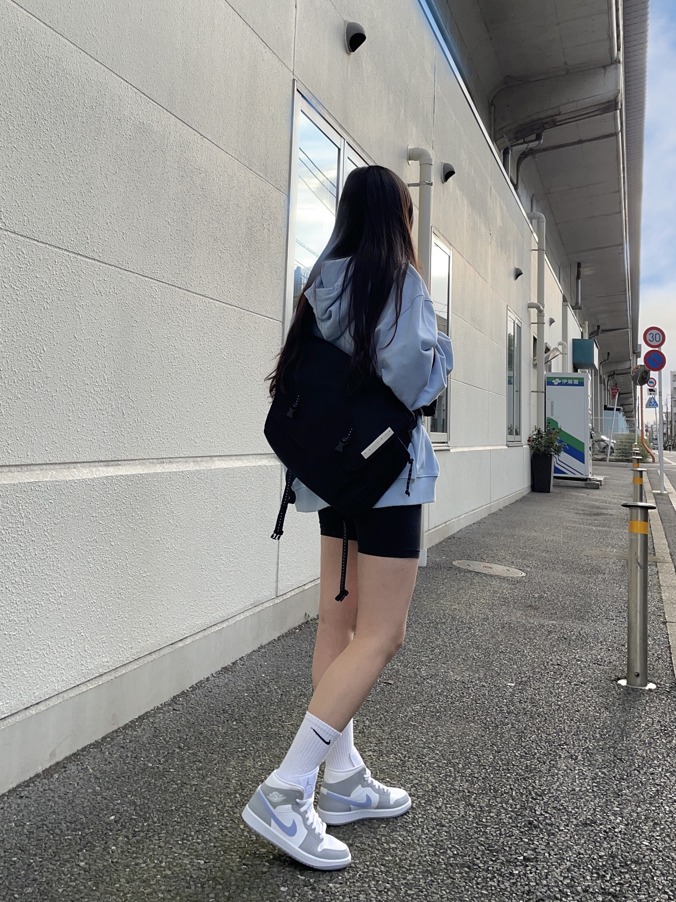 (W) Jordan 1 Mid Wolf Grey 착용 스타일
