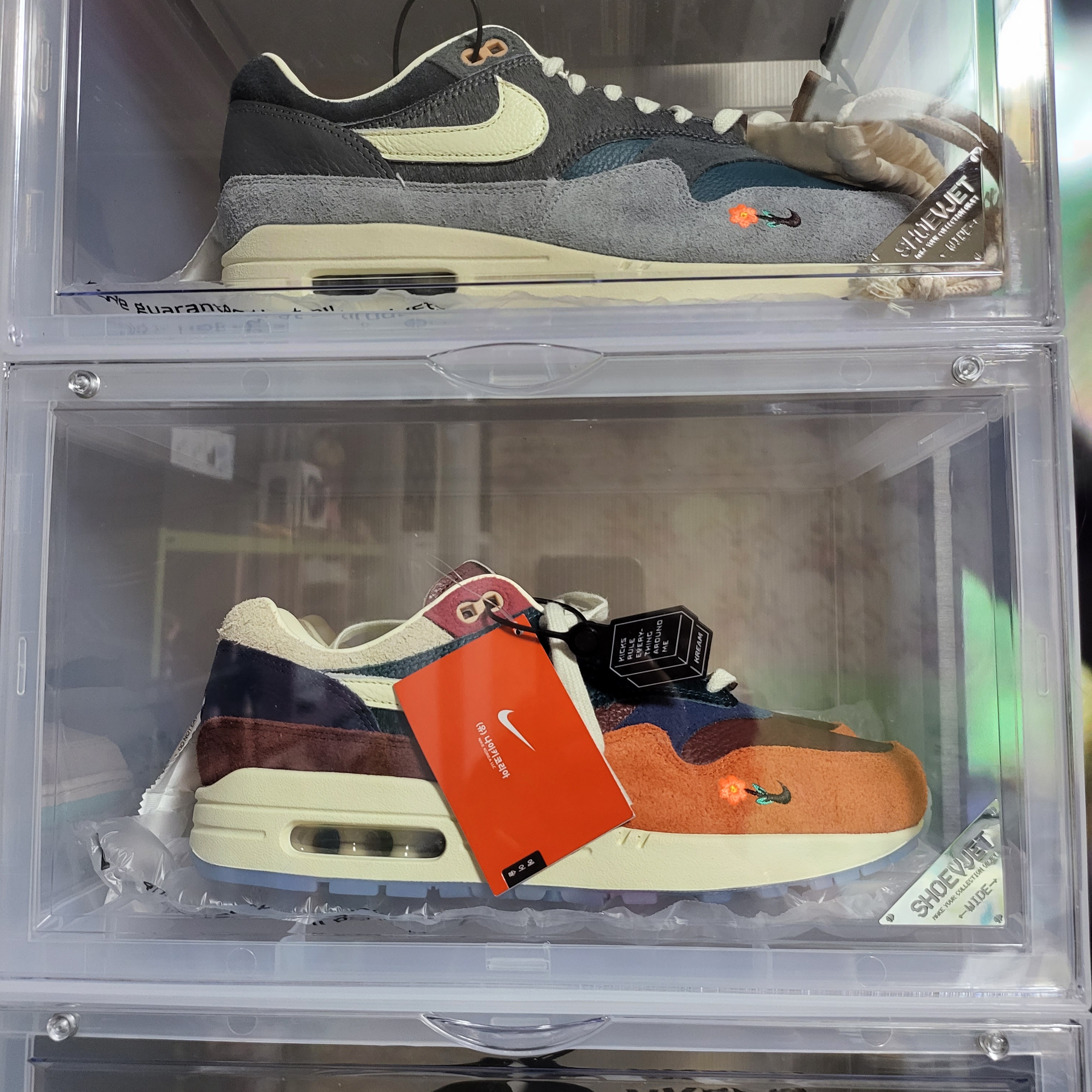 Nike x Kasina Air Max 1 SP Won-Ang Particle Grey (With Special Gift), Nike x Kasina Air Max 1 SP Won-Ang Orange 착용 스타일 - 5