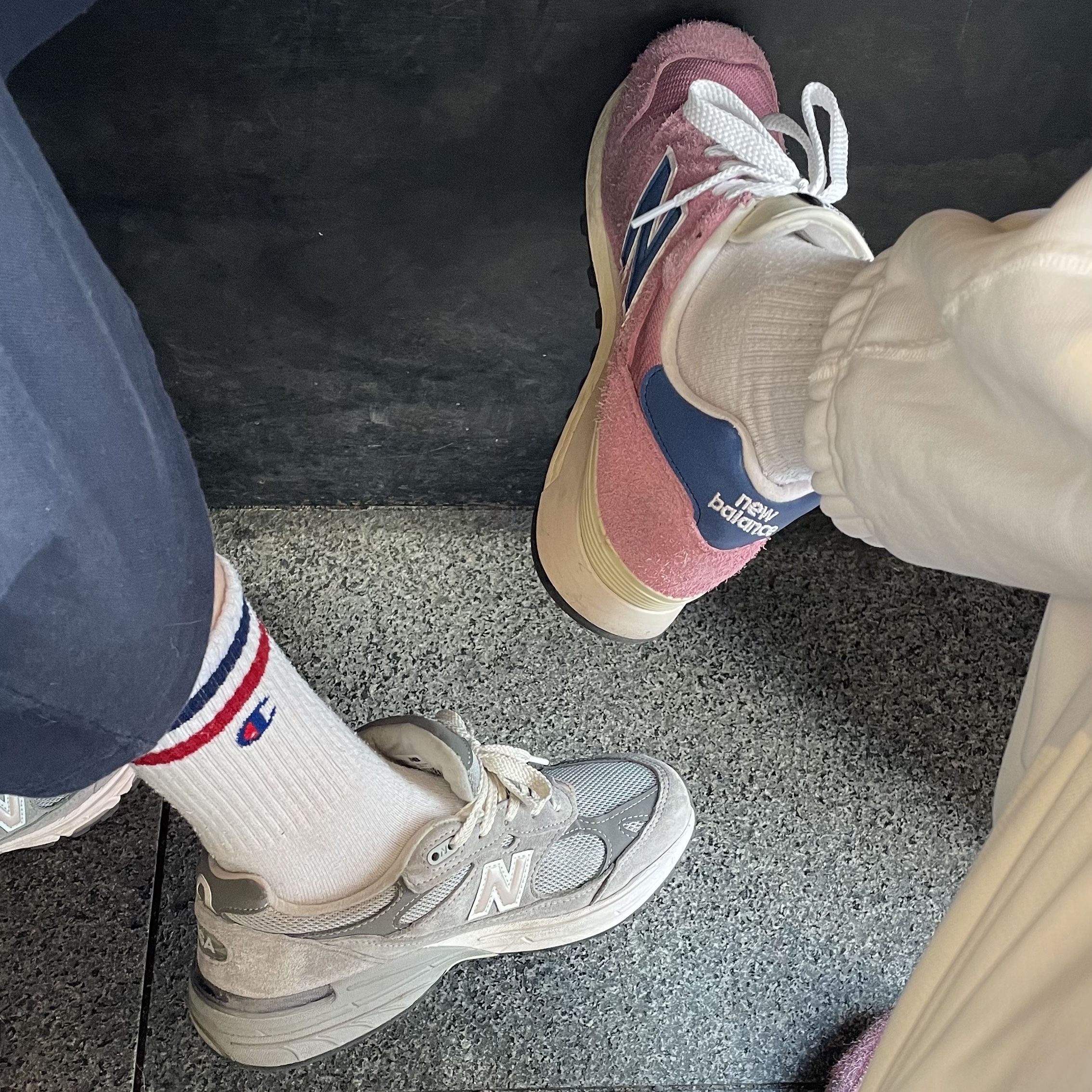 New Balance x Aime Leon Dore 1300 Dusty Pink, New Balance 993 Made in USA Grey - D Standard 착용 스타일