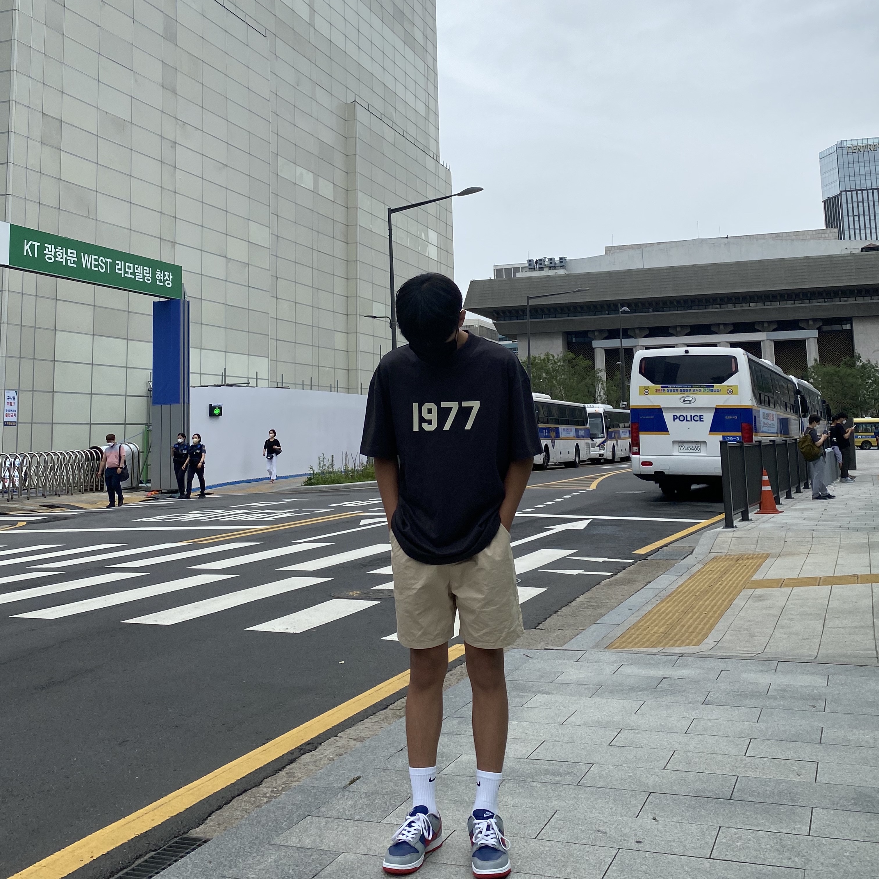 Nike Dunk Low SP Samba 2020, Essentials 1977 T-Shirt Iron - 22SS 착용 스타일