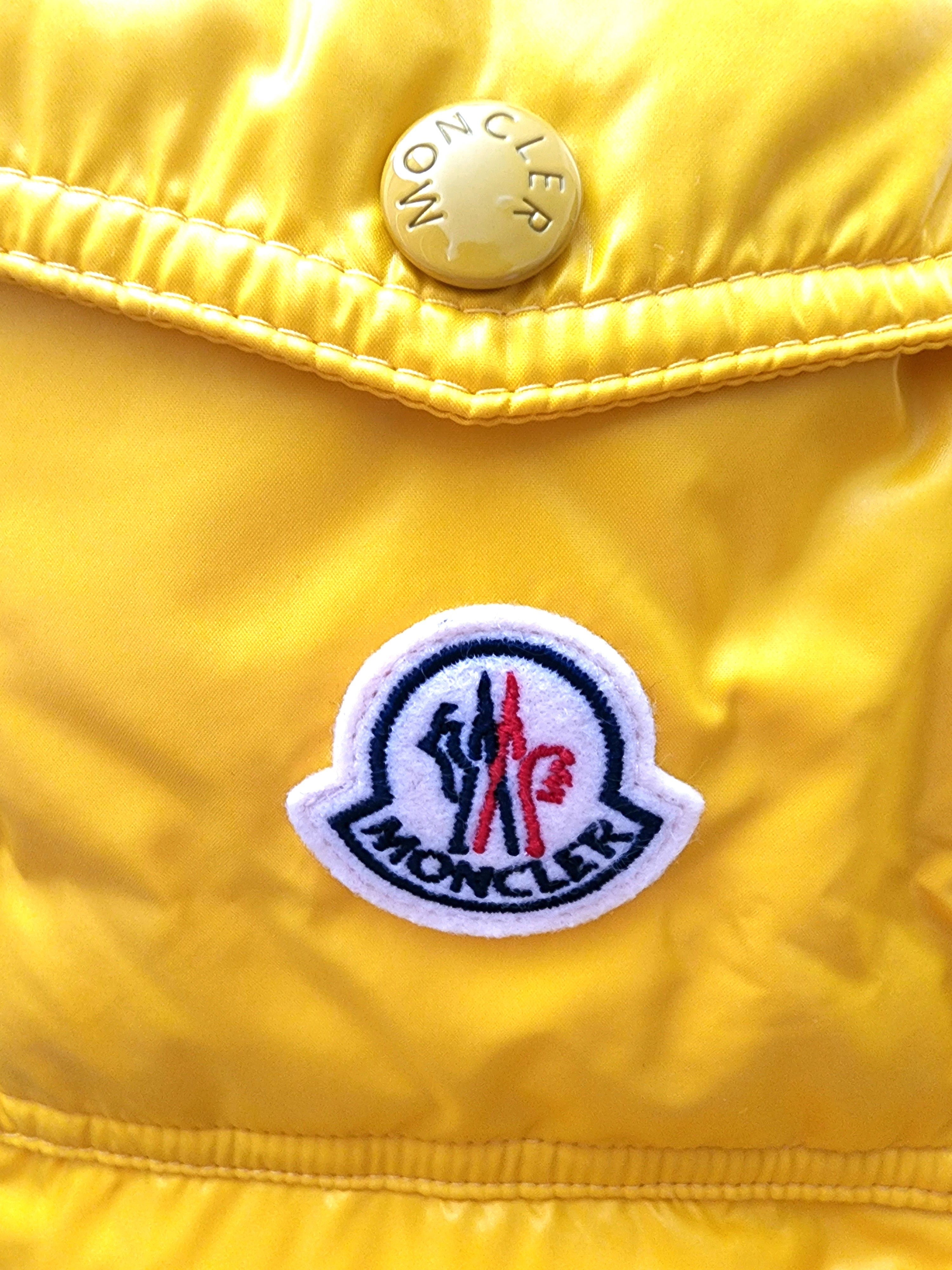 Moncler Maya Short Down Jacket Yellow - 21FW 착용 스타일