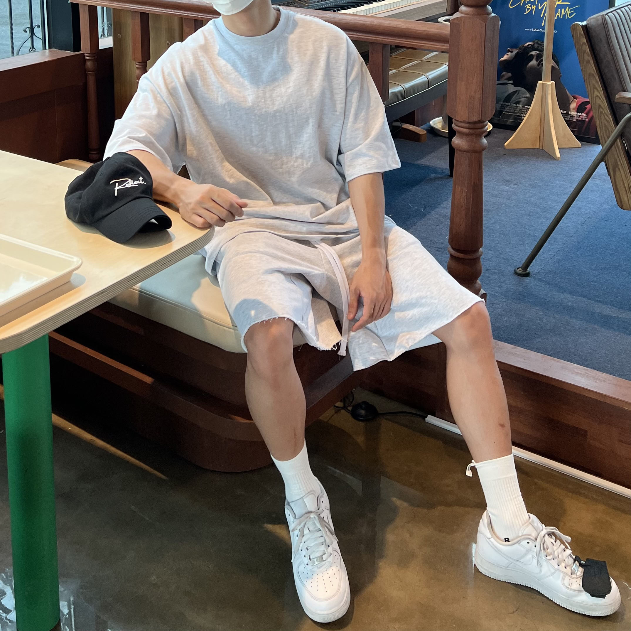 Nike x Supreme Air Force 1 Low White 착용 스타일 - 3