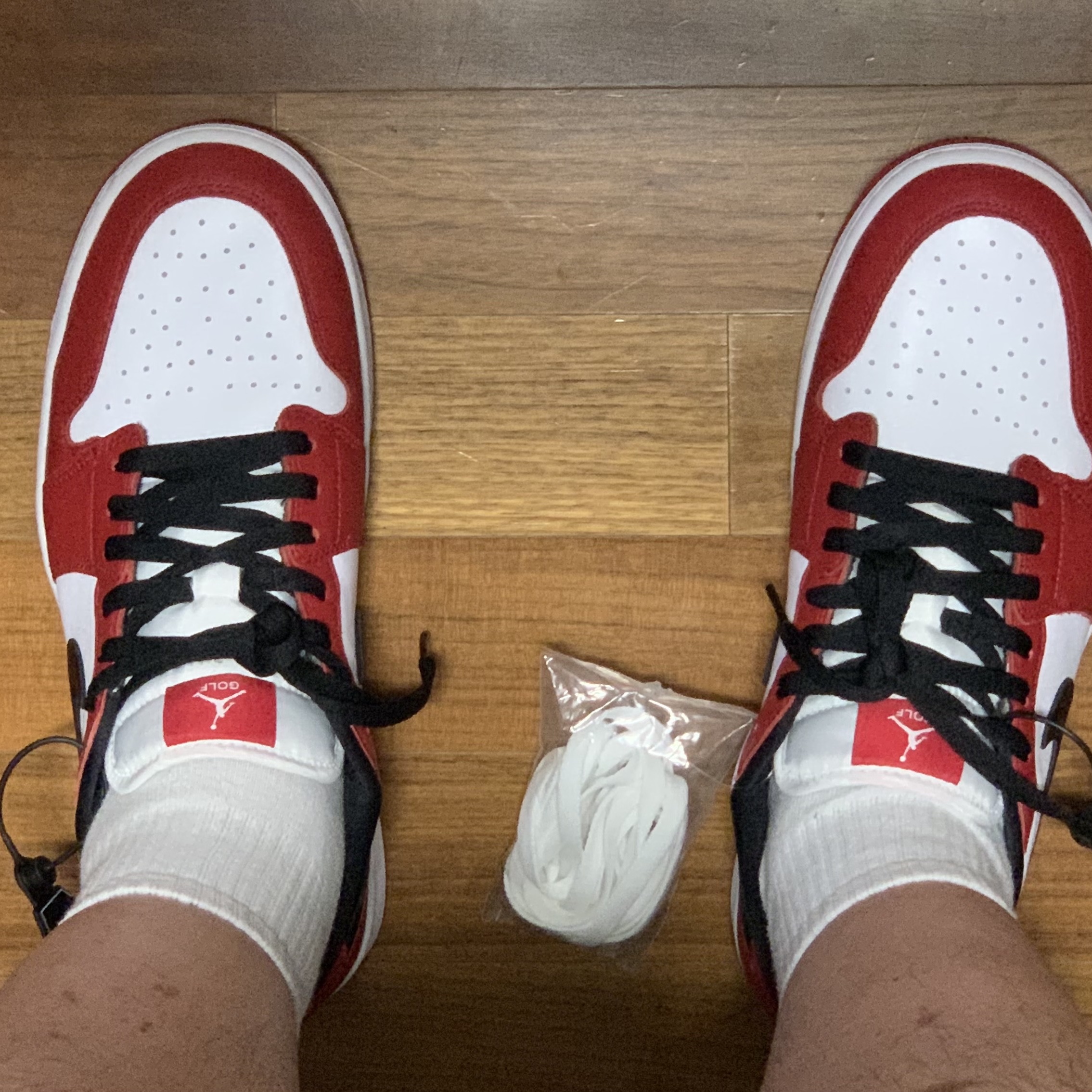 Jordan 1 Low Golf Chicago 착용 스타일 - 4