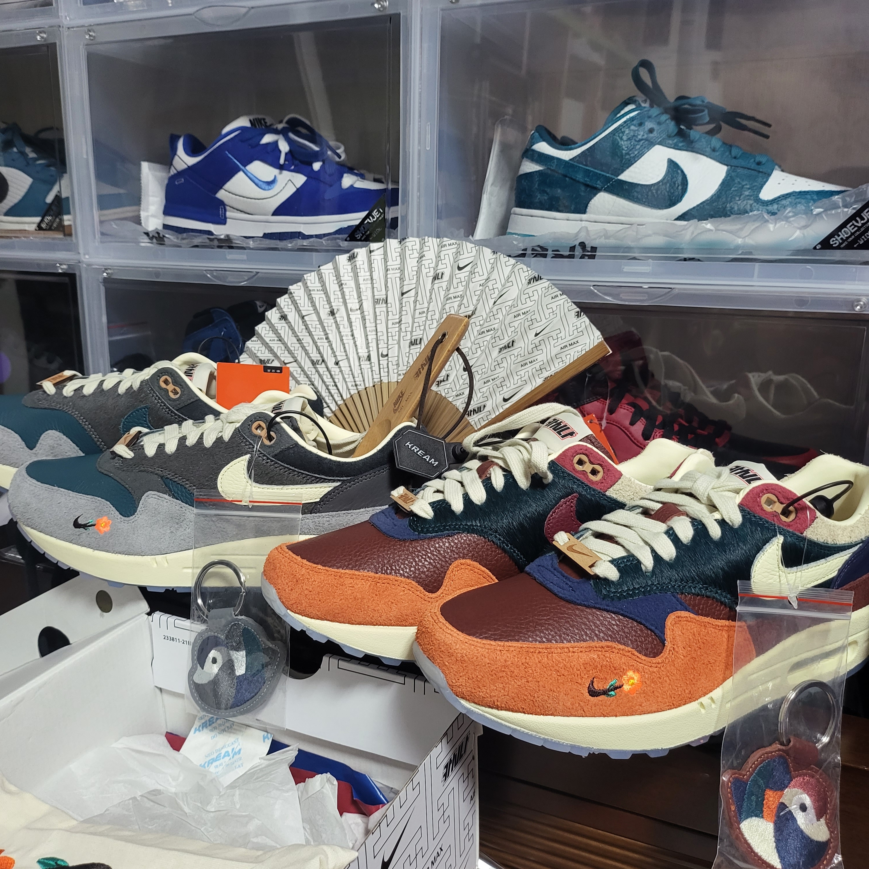 Nike x Kasina Air Max 1 SP Won-Ang Particle Grey (With Special Gift), Nike x Kasina Air Max 1 SP Won-Ang Orange 착용 스타일 - 4