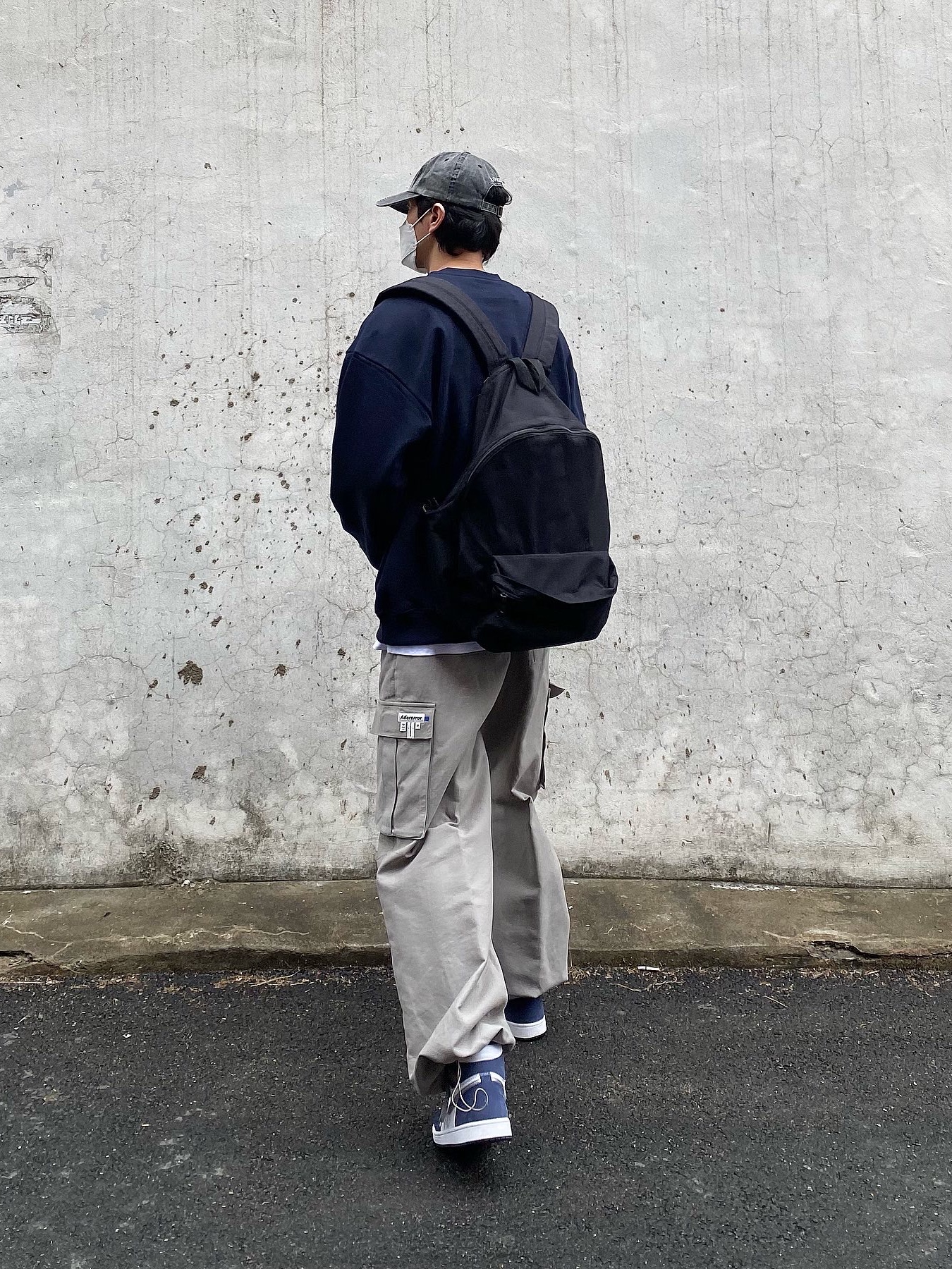 Supreme Pigment Print S Logo 6-Panel Black - 20SS, Jordan 1 Retro High OG CO.JP Midnight Navy 착용 스타일 - 3
