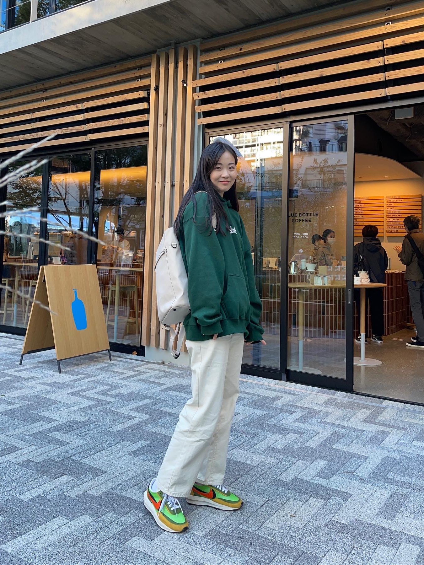 Nike x Sacai LDWaffle Green Multi 착용 스타일