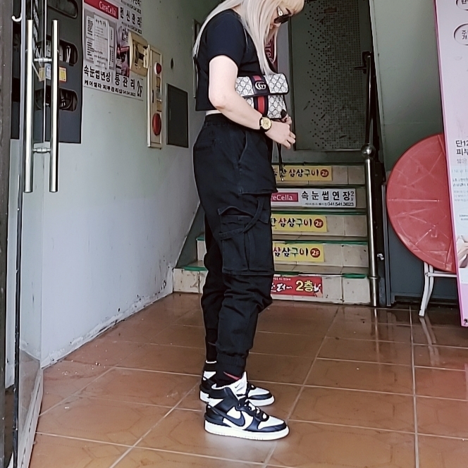 Nike x Ambush Dunk High Black 착용 스타일 - 2