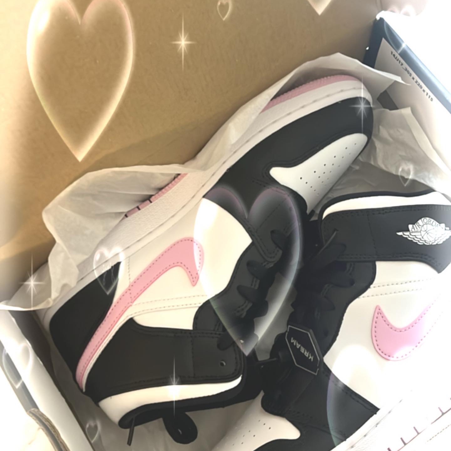 (GS) Jordan 1 Mid Light Arctic Pink 착용 스타일 - 2