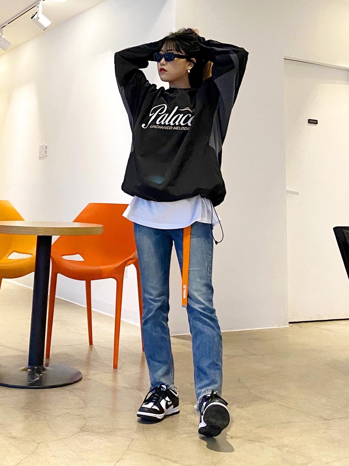 Palace Horsepower Crew Black - 20SS, (W) Nike Dunk Low Black 착용 스타일 - 1