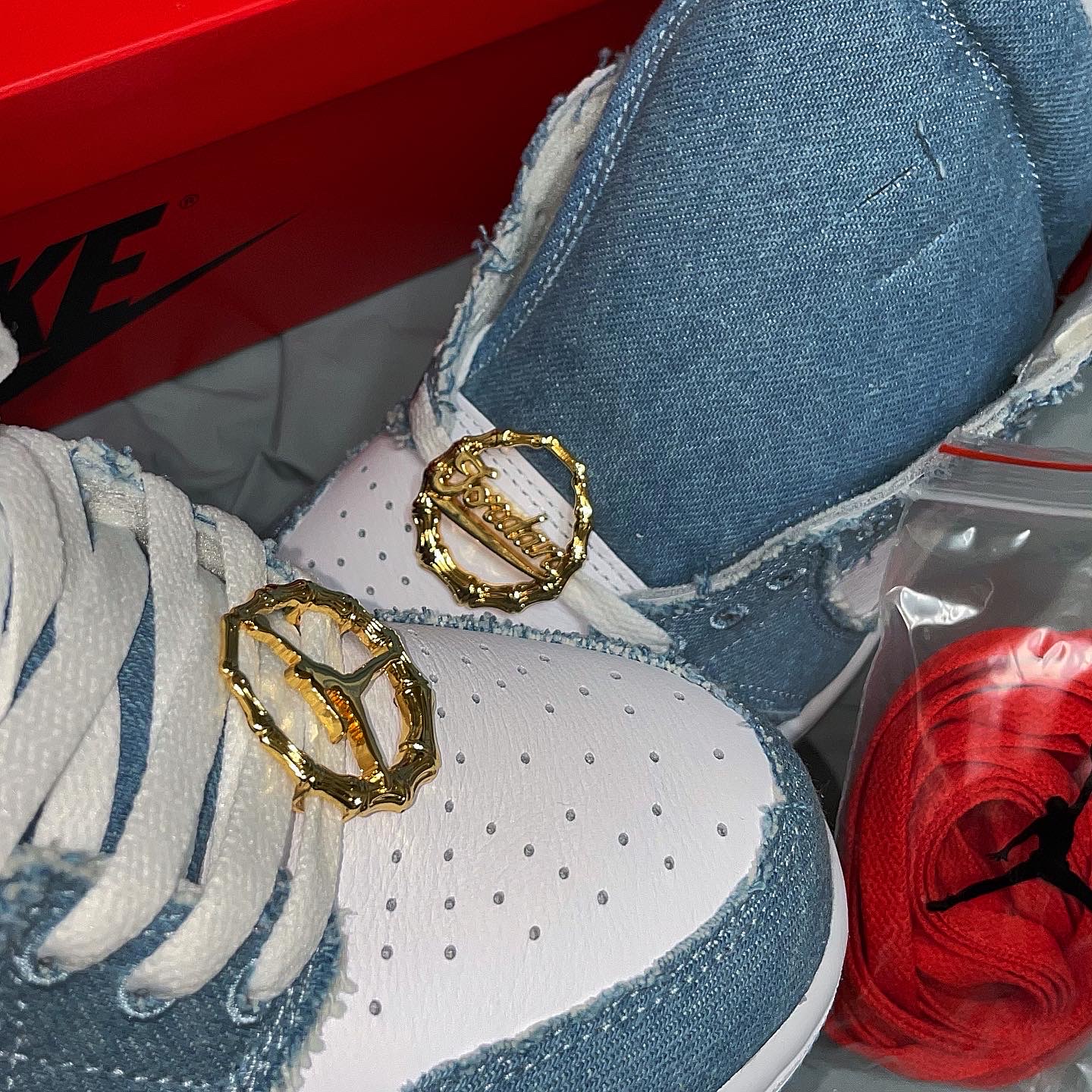 (W) Jordan 1 Retro High OG Denim 착용 스타일 - 2