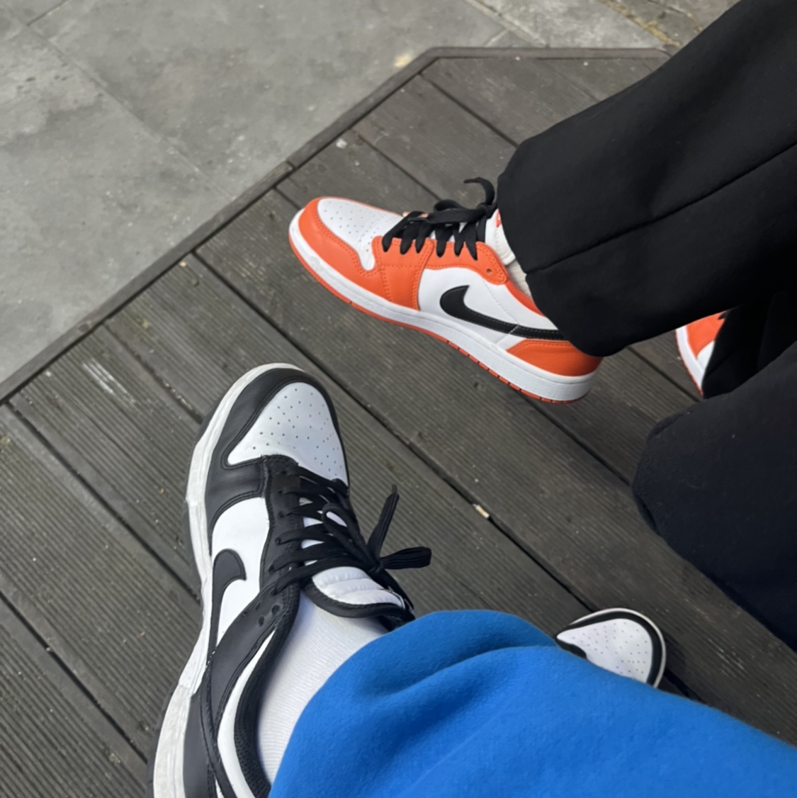 Nike Dunk Low Retro Black, (W) Jordan 1 Low OG Starfish 착용 스타일