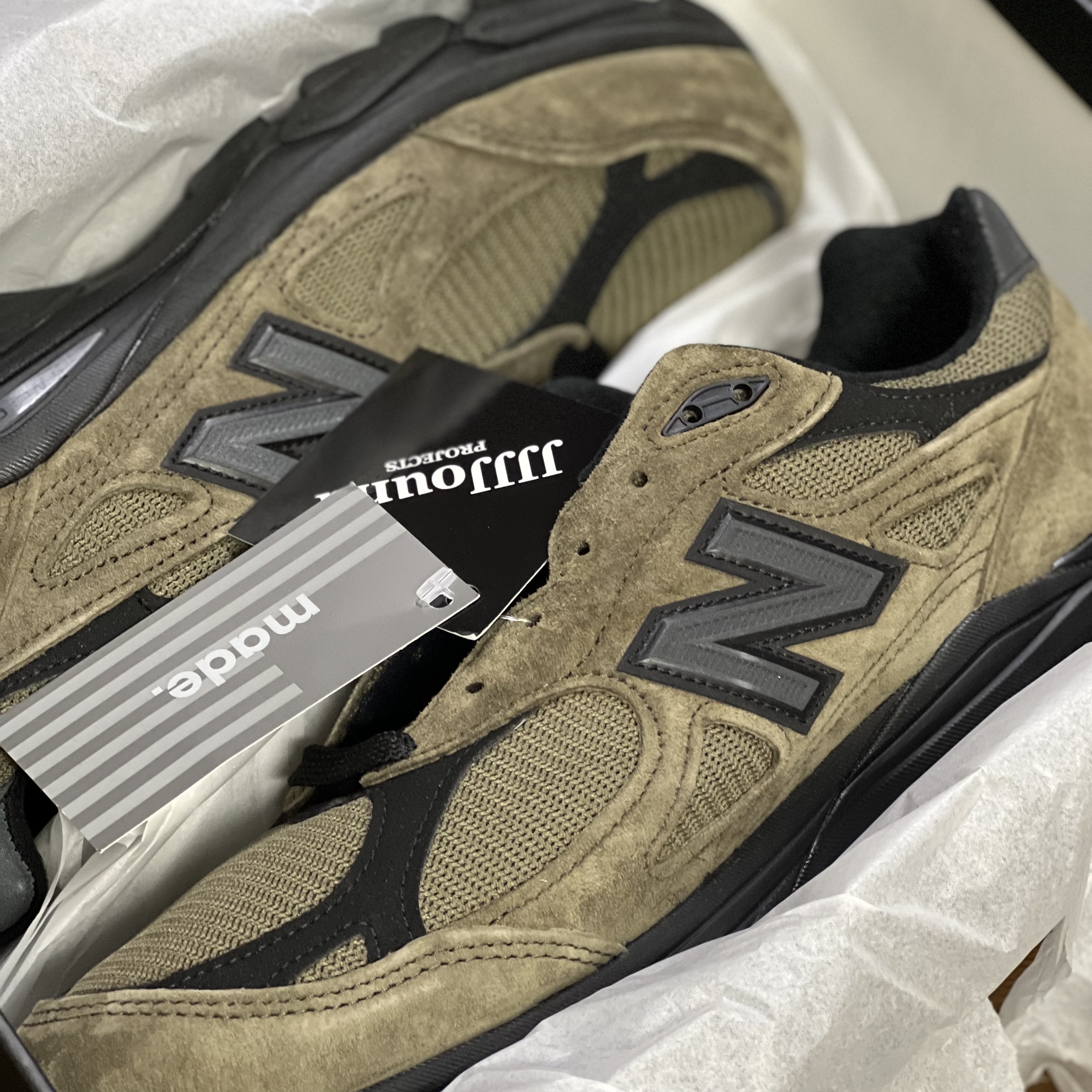 New Balance x JJJJound 990v3 Brown Black 착용 스타일