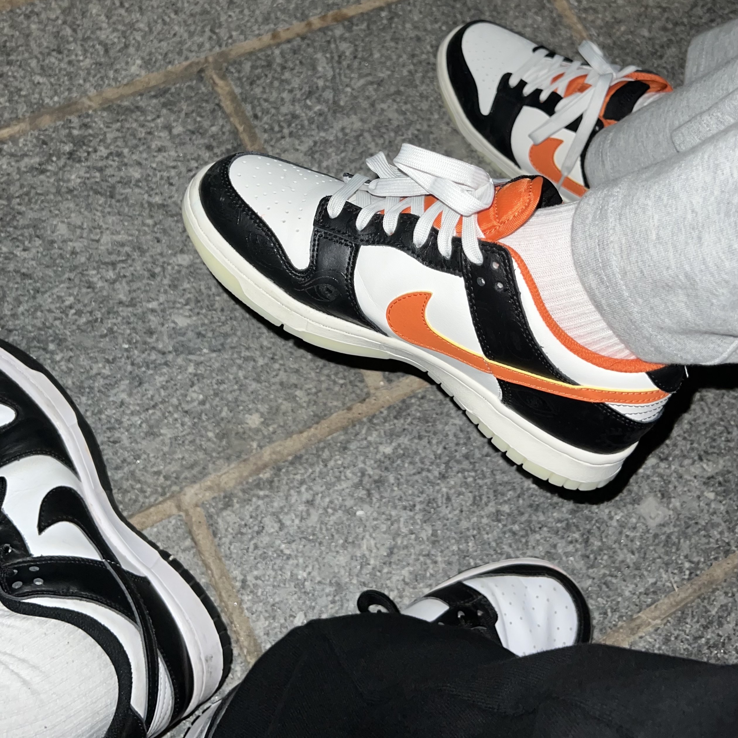(W) Nike Dunk Low Black, Nike Dunk Low Retro PRM Halloween 착용 스타일