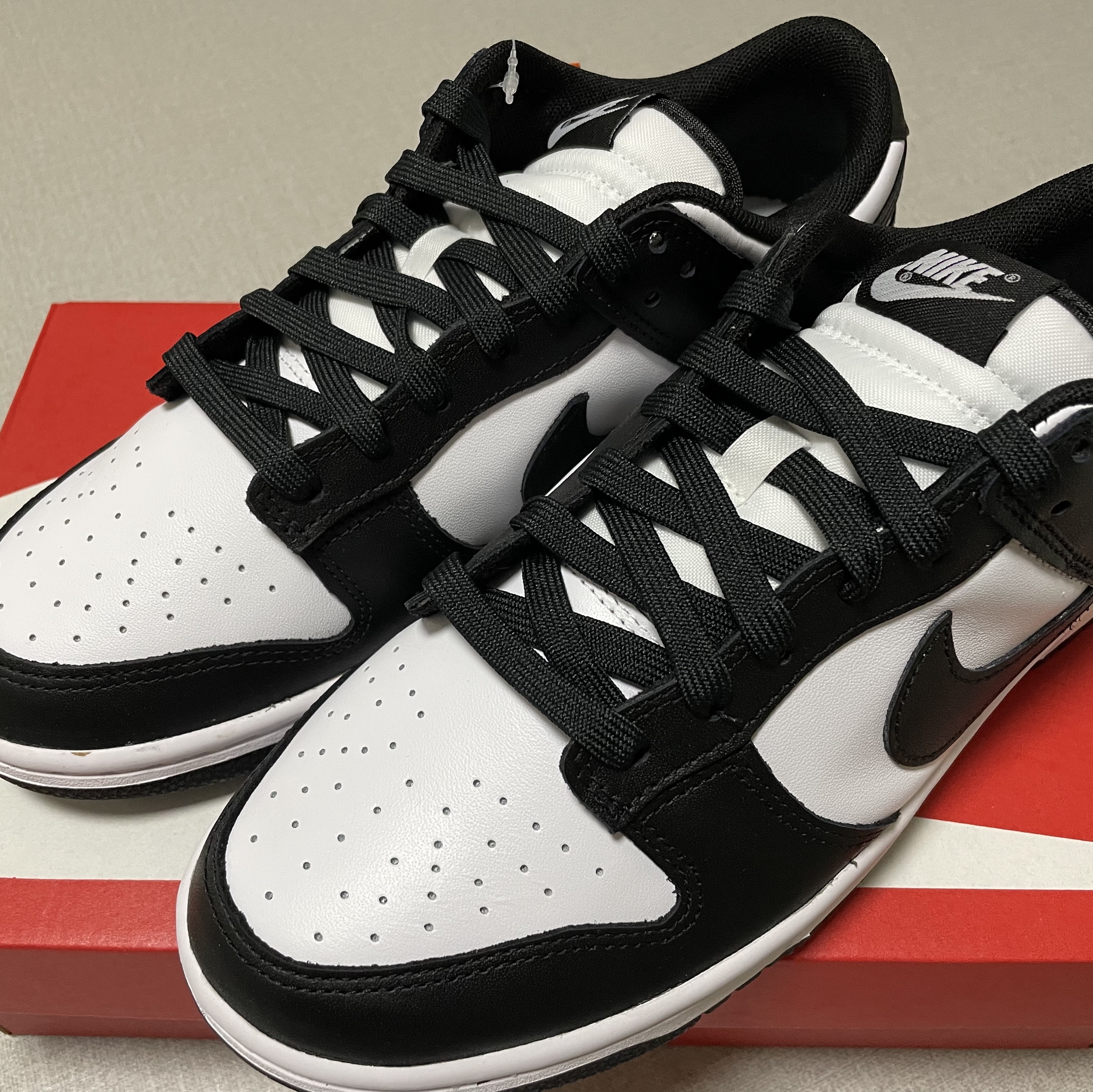 Nike Dunk Low Retro Black 착용 스타일