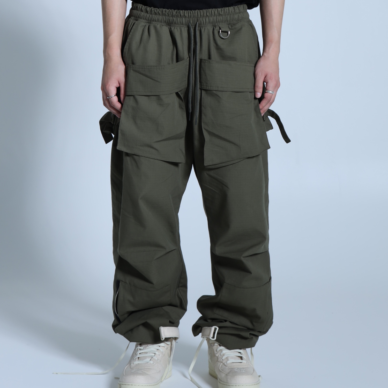 Nike x Stussy Air Force 1 '07 Mid SP Fossil 착용 스타일 - 2