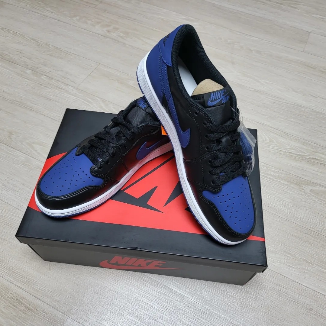 Jordan 1 Retro Low OG Mystic Navy 착용 스타일 - 3