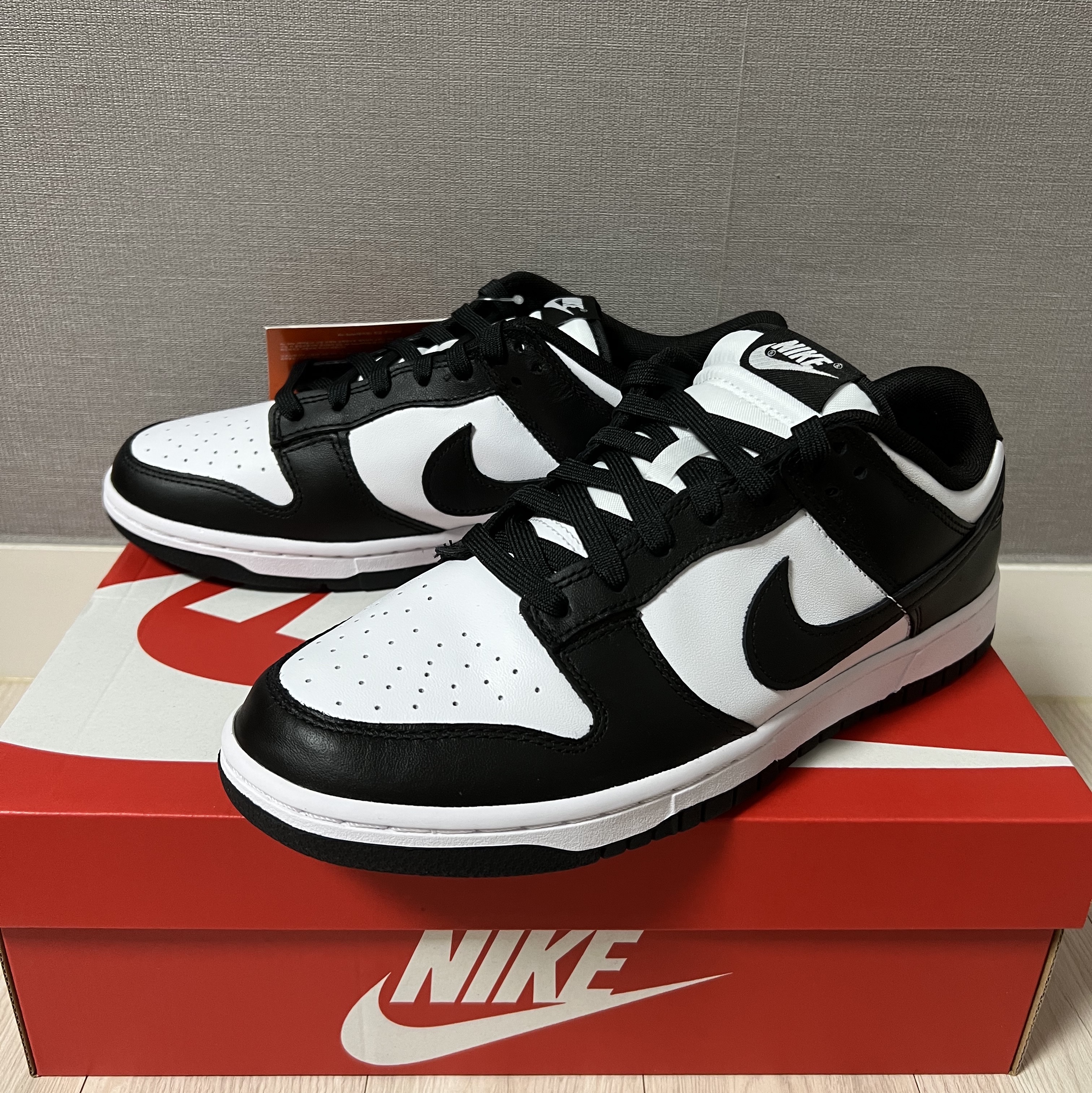 Nike Dunk Low Retro Black 착용 스타일