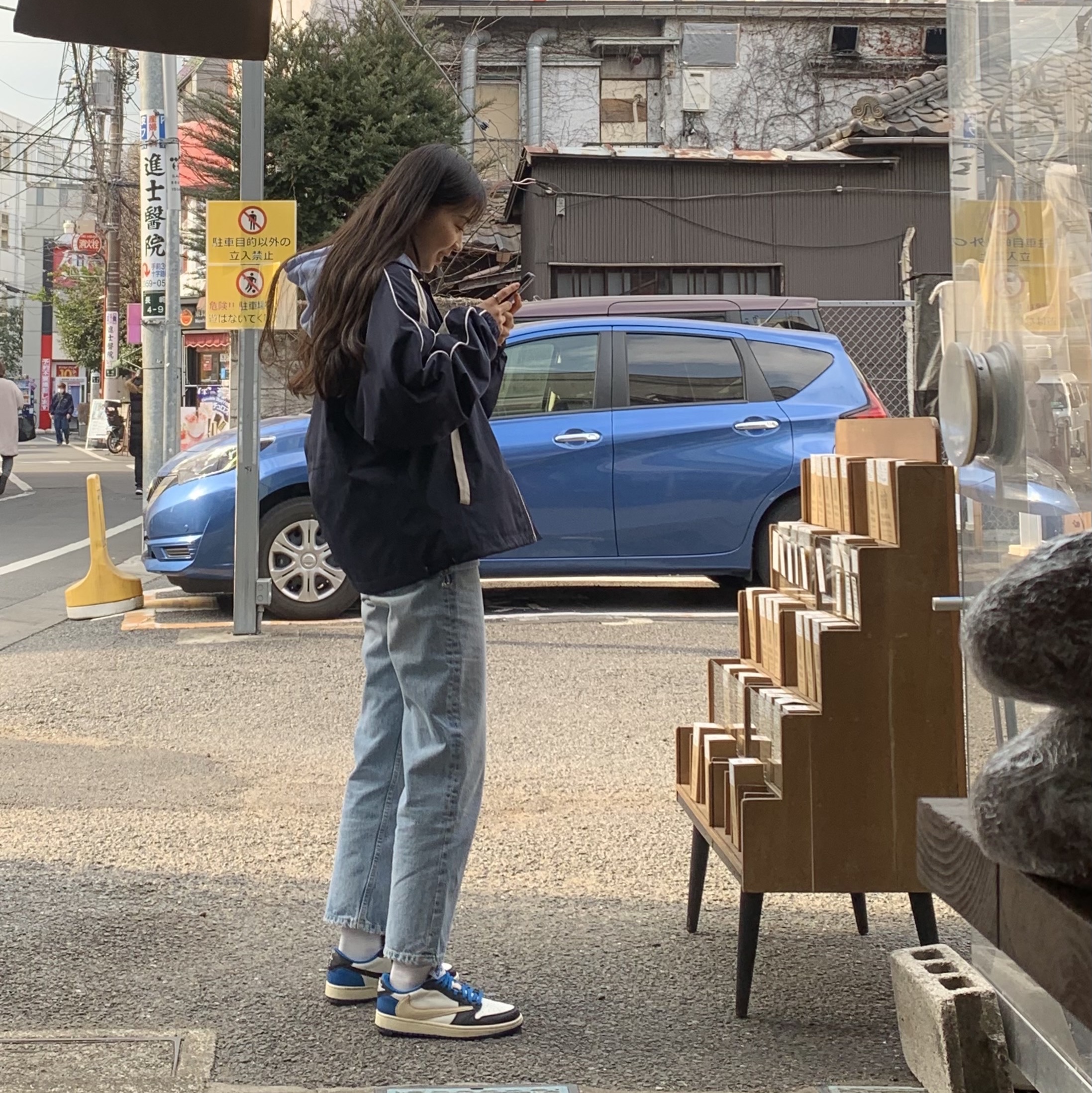 Jordan 1 x Travis Scott x Fragment Retro Low OG SP Military Blue 착용 스타일