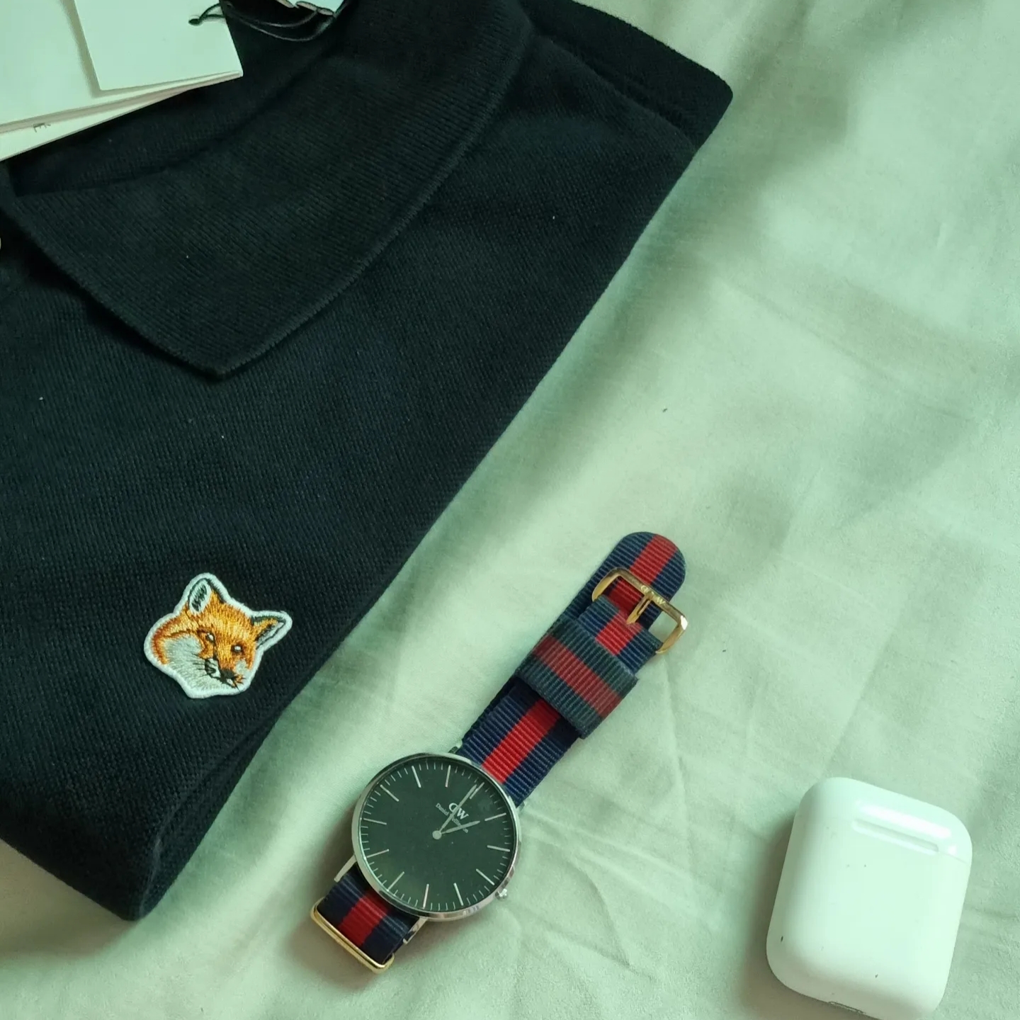 Maison Kitsune Fox Head Patch Classic Polo Black 착용 스타일 - 1