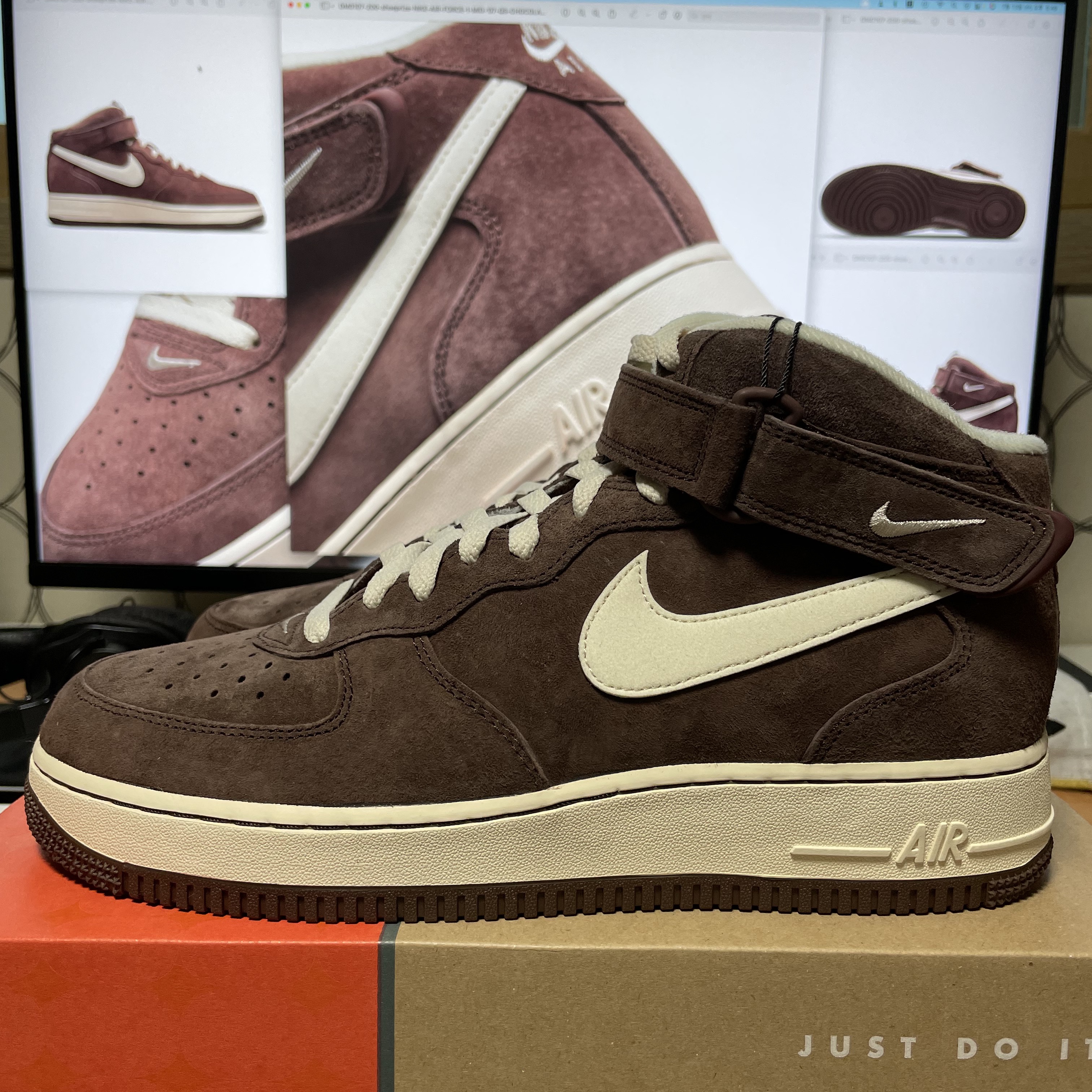 Nike Air Force 1 Mid '07 QS Chocolate 착용 스타일 - 5