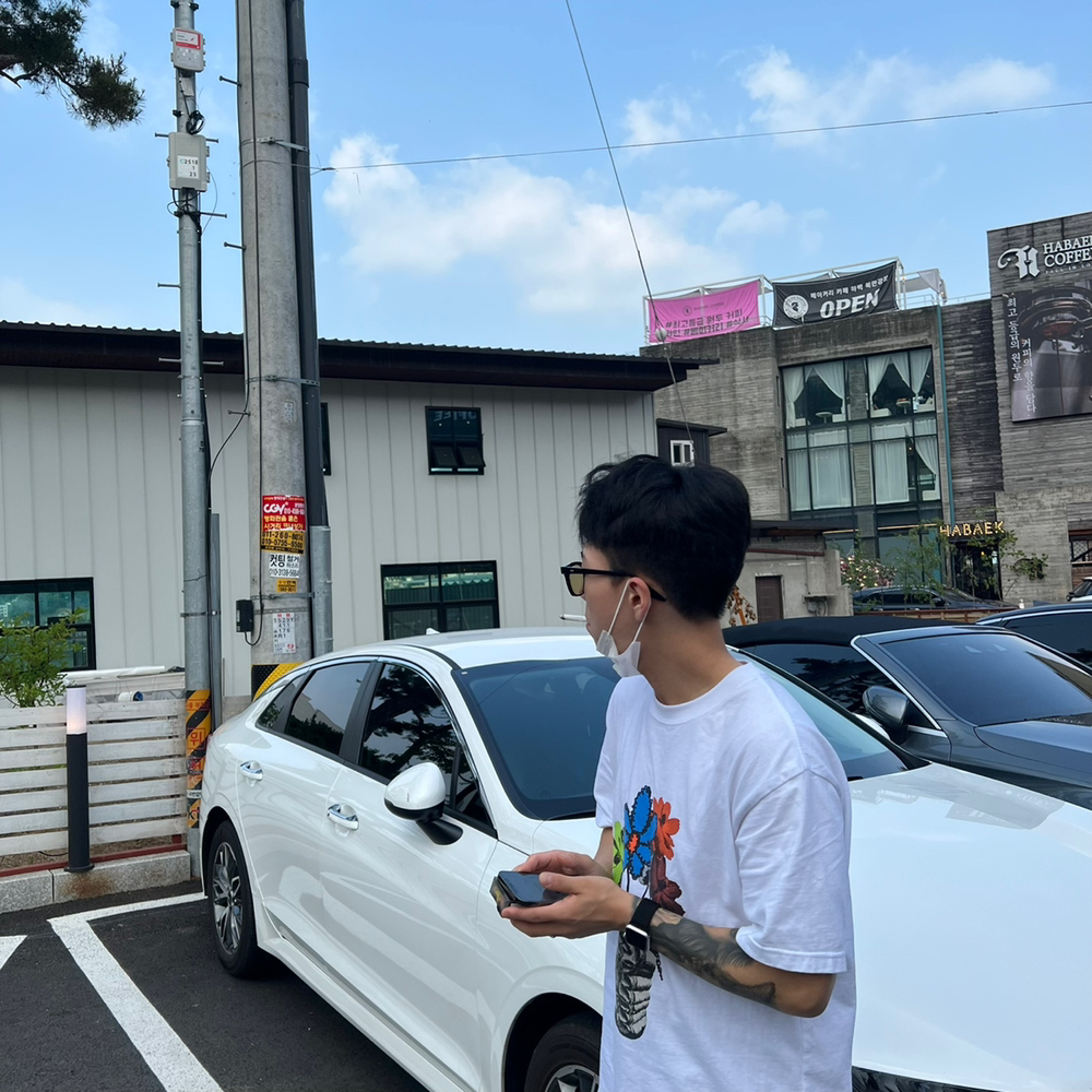 KREAM 프로필 이미지