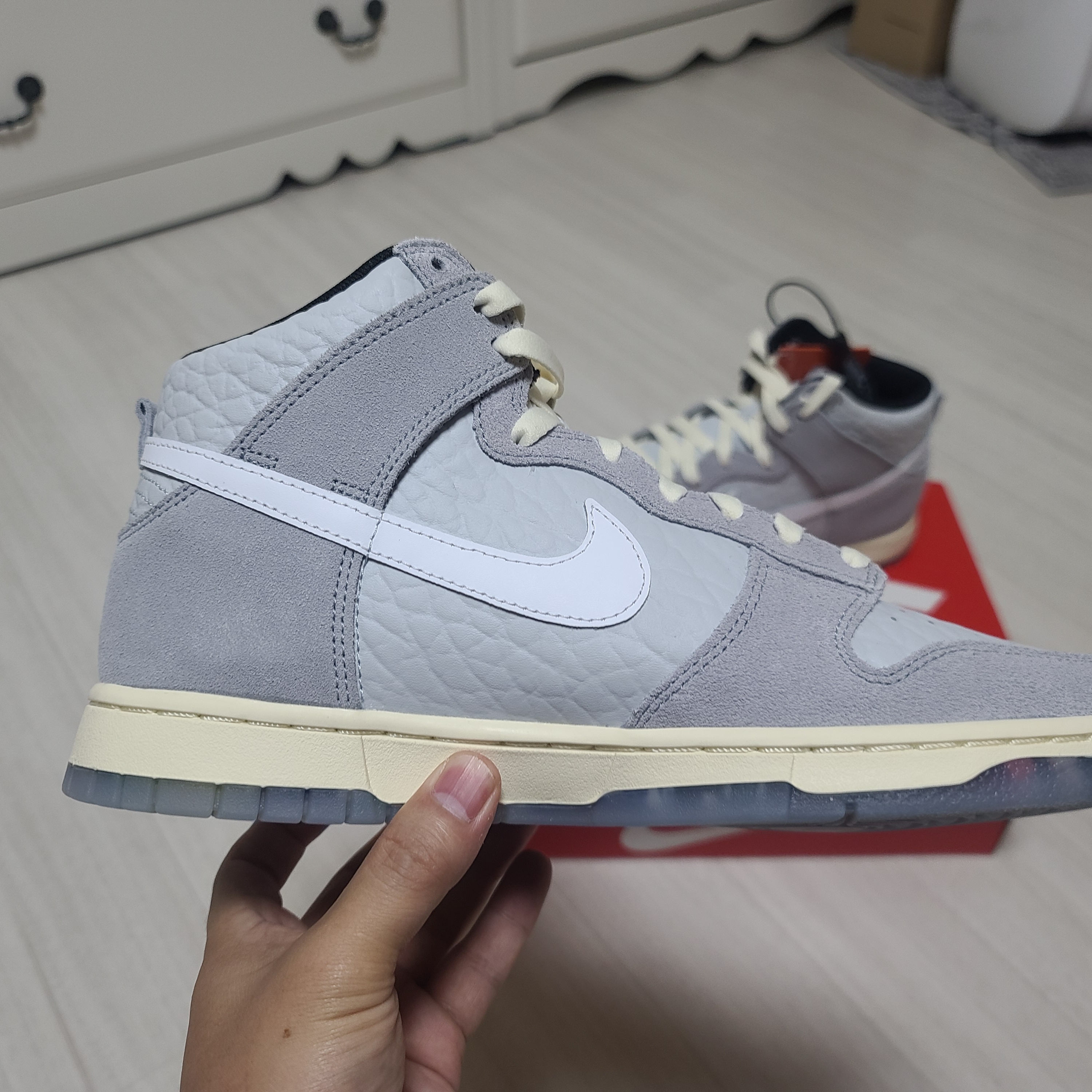 Nike Dunk High PRM Culture Day 착용 스타일 - 4