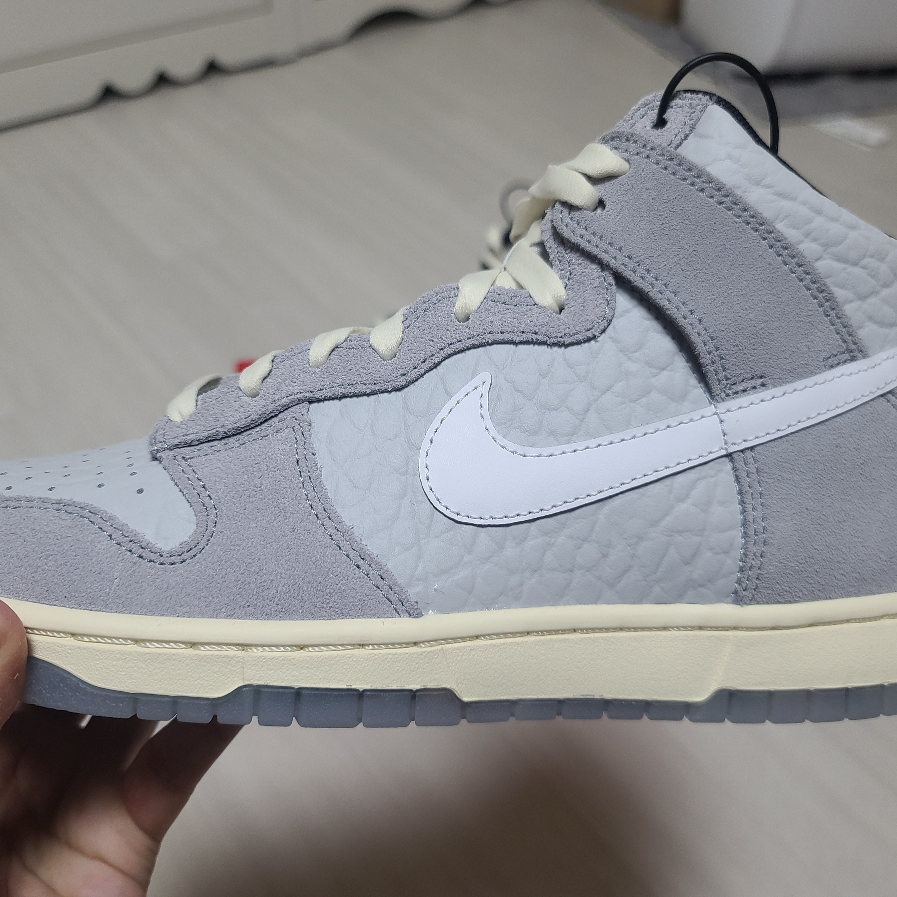 Nike Dunk High PRM Culture Day 착용 스타일 - 2