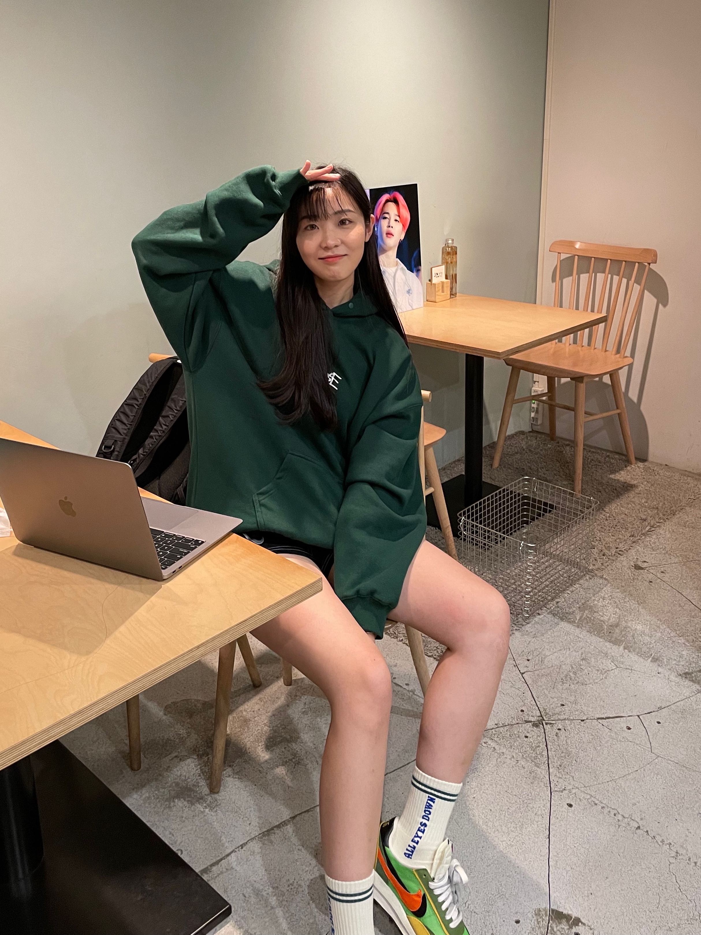 Nike x Sacai LDWaffle Green Multi 착용 스타일