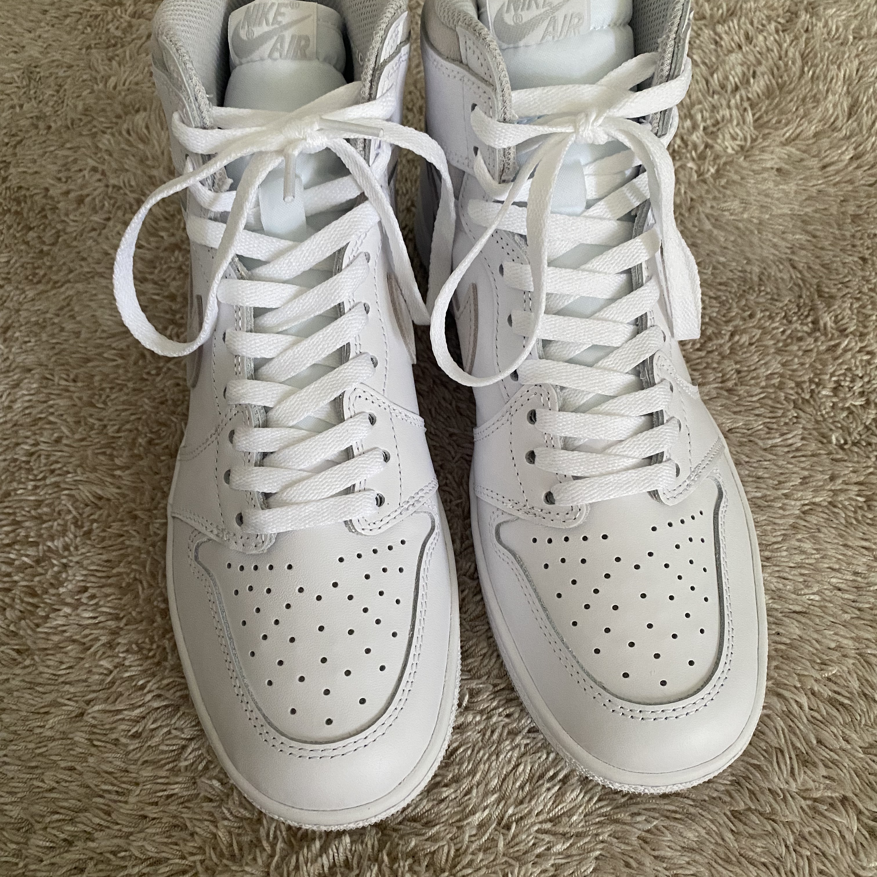 Jordan 1 High 85 Neutral Grey 착용 스타일 - 2